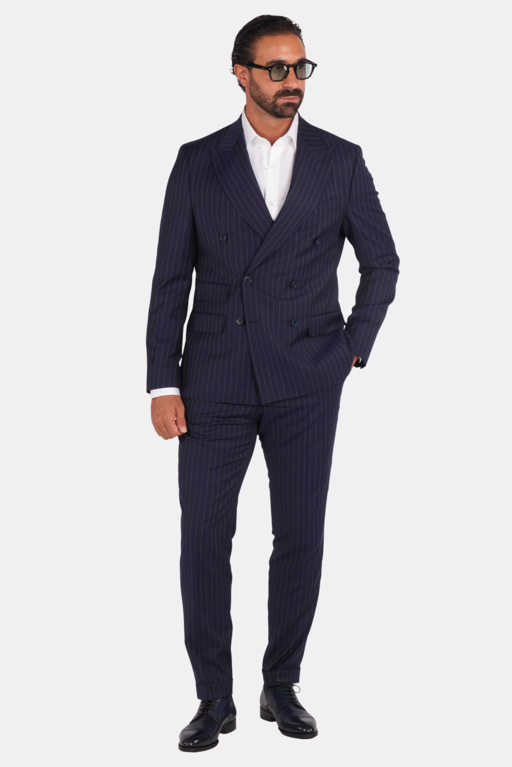 Marineblauer Nadelstreifen Slim Fit Zweireiher Anzug aus Wolle