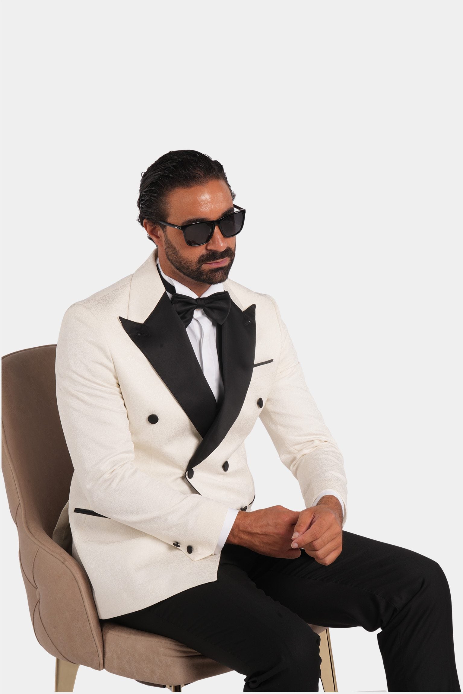 Weisser Slim Fit Zweireiher Smoking aus Wolle