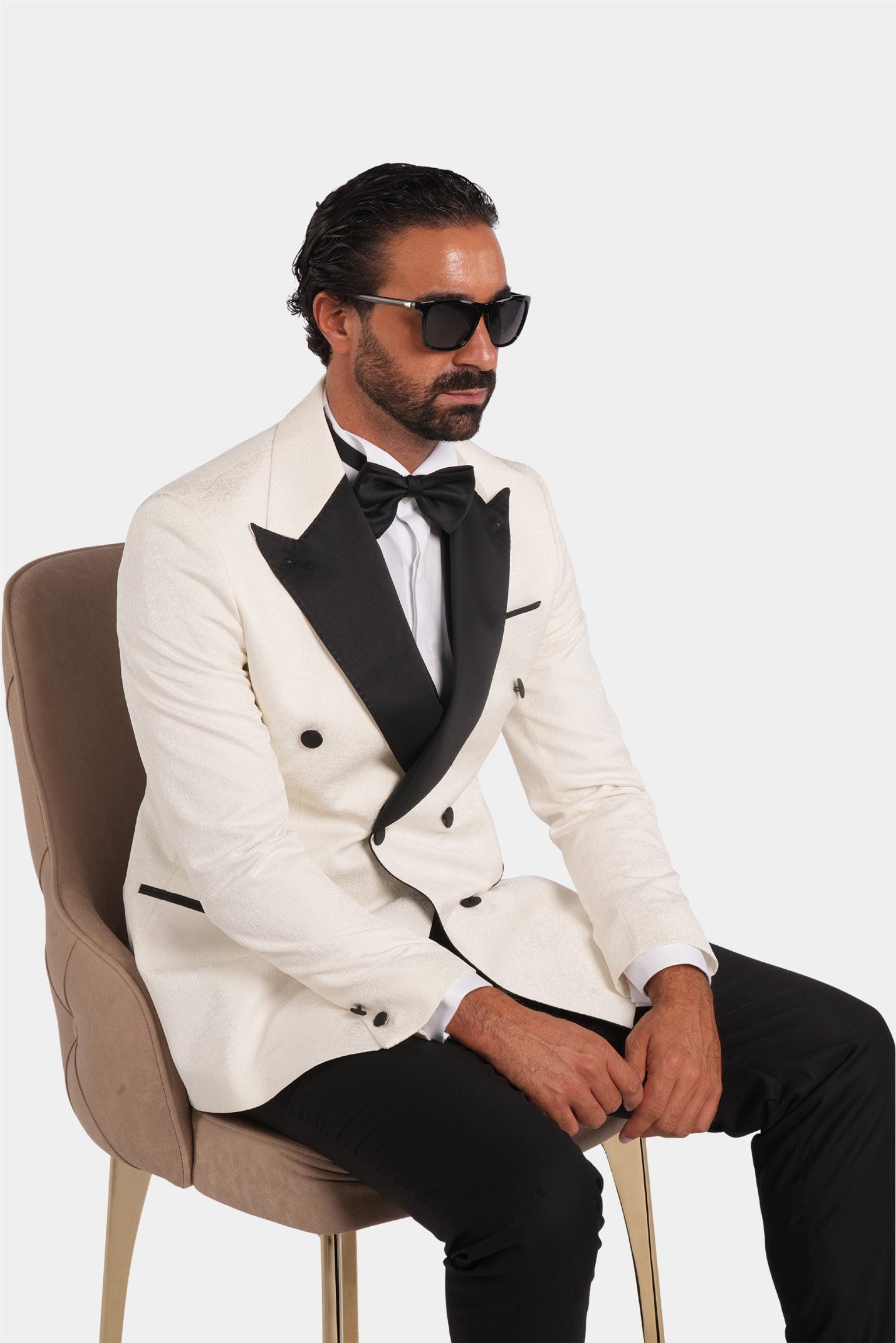 Weisser Slim Fit Zweireiher Smoking aus Wolle