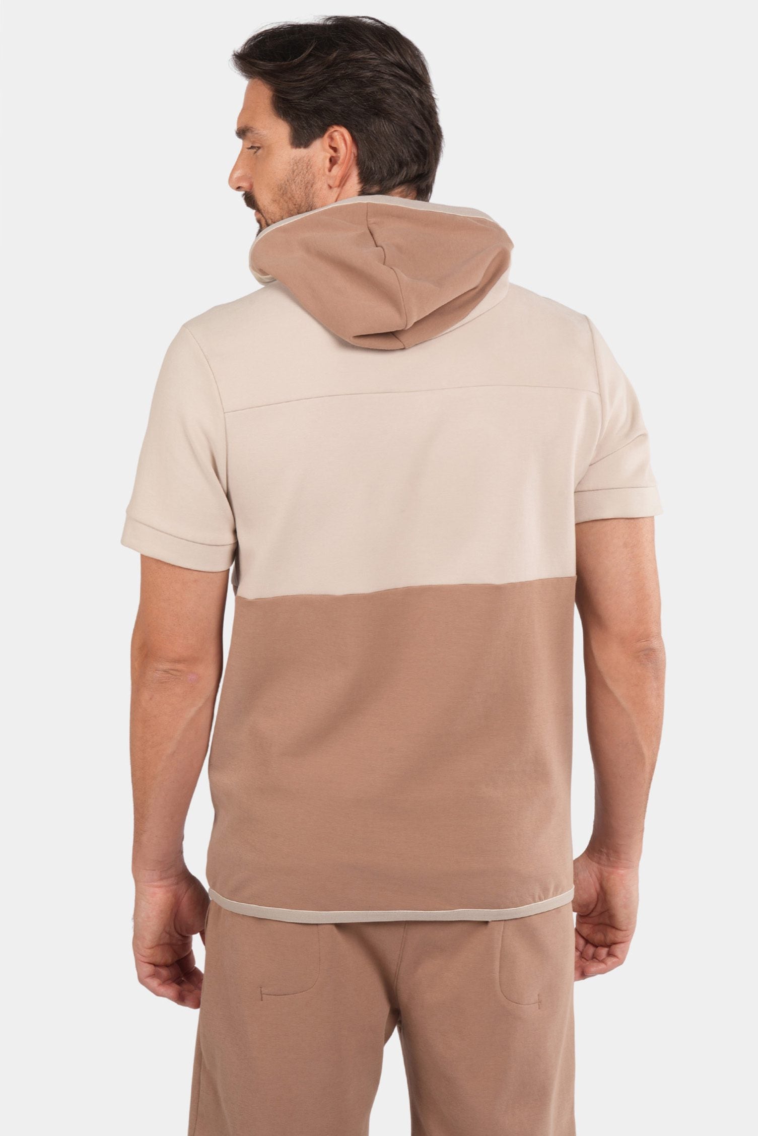 Zweifarbiger Trainingsanzug mit Kurzarm-Hoodie in Beige