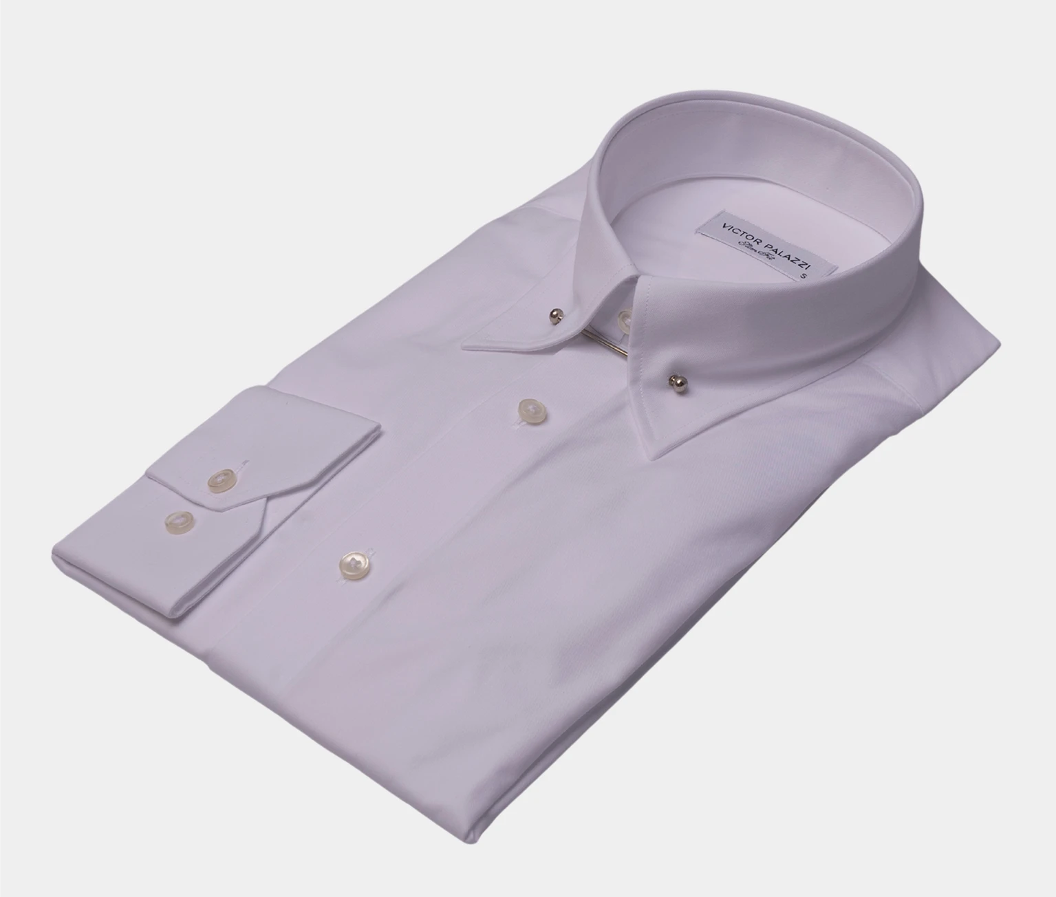 White cotton shirt with pin collar
