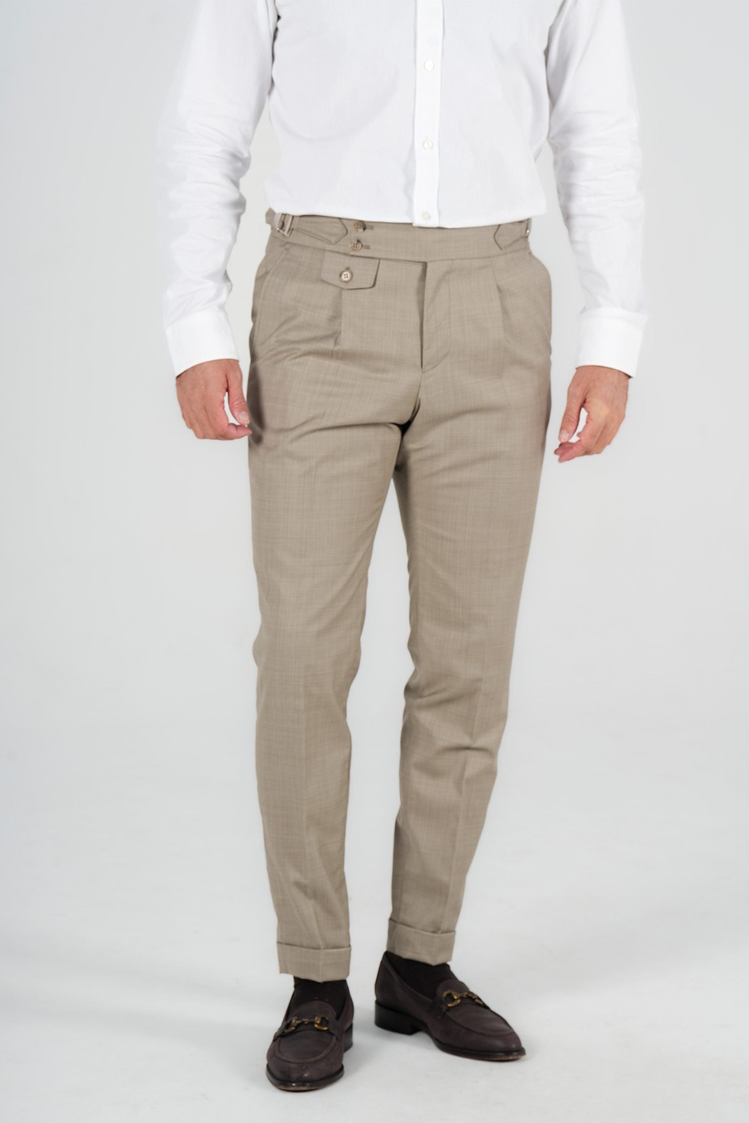 Beige trousers made of Italian wool, tailored fit