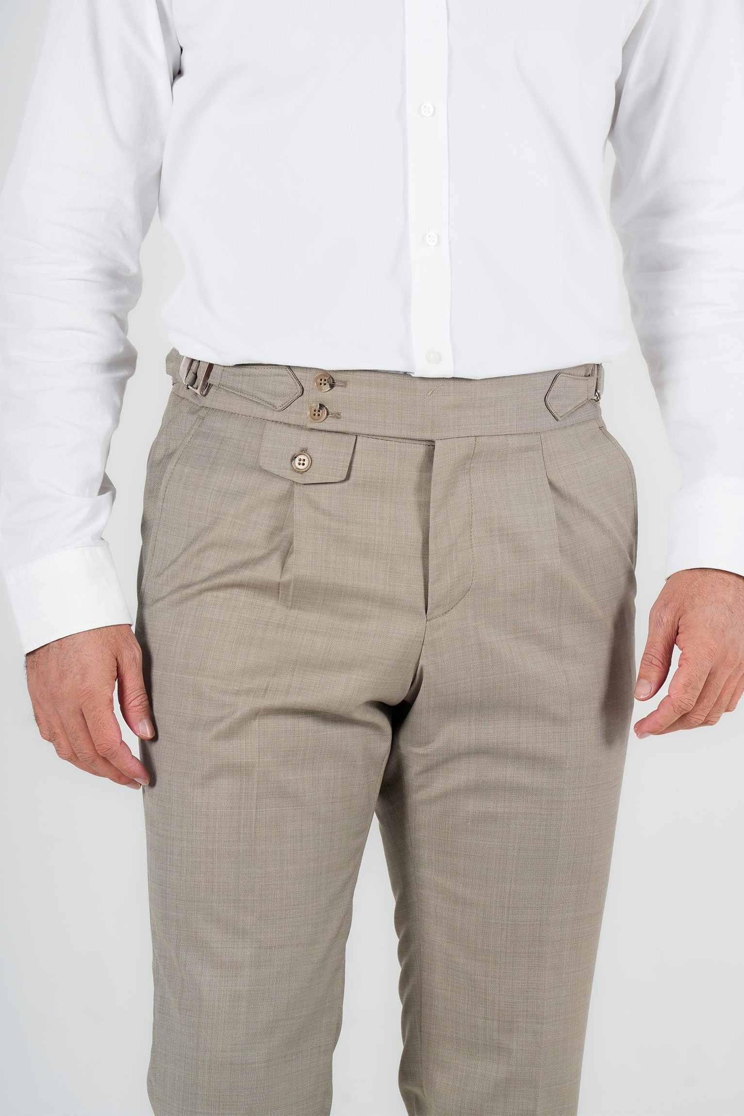 Beige trousers made of Italian wool, tailored fit