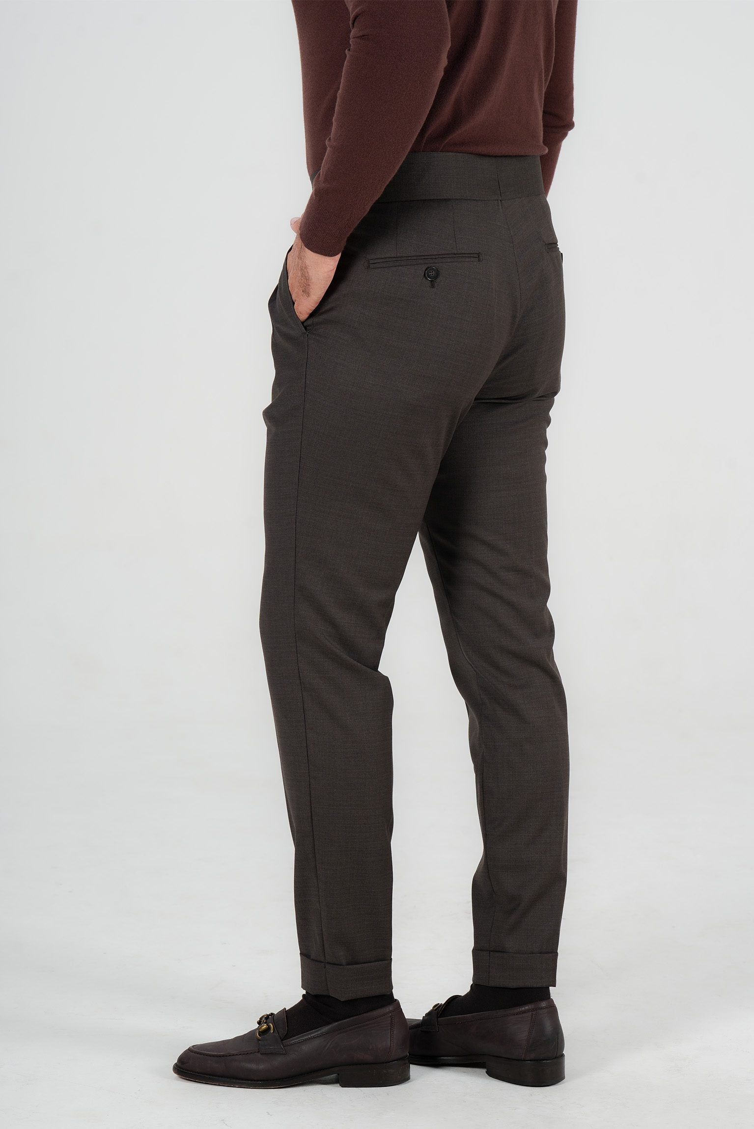 Braune Hose aus italienischer Wolle Tailored Fit