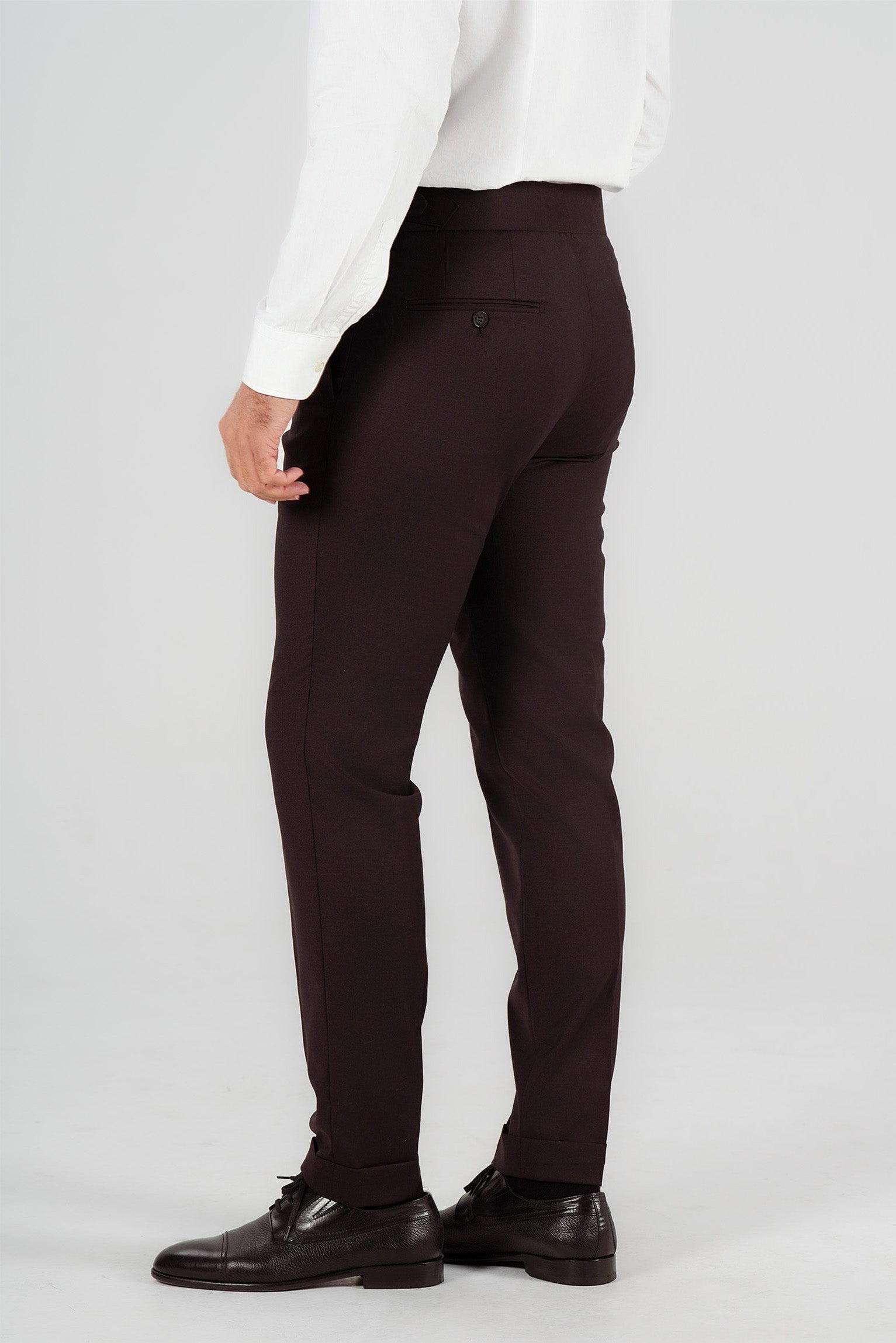 Wine-red trousers made of Italian wool, tailored fit