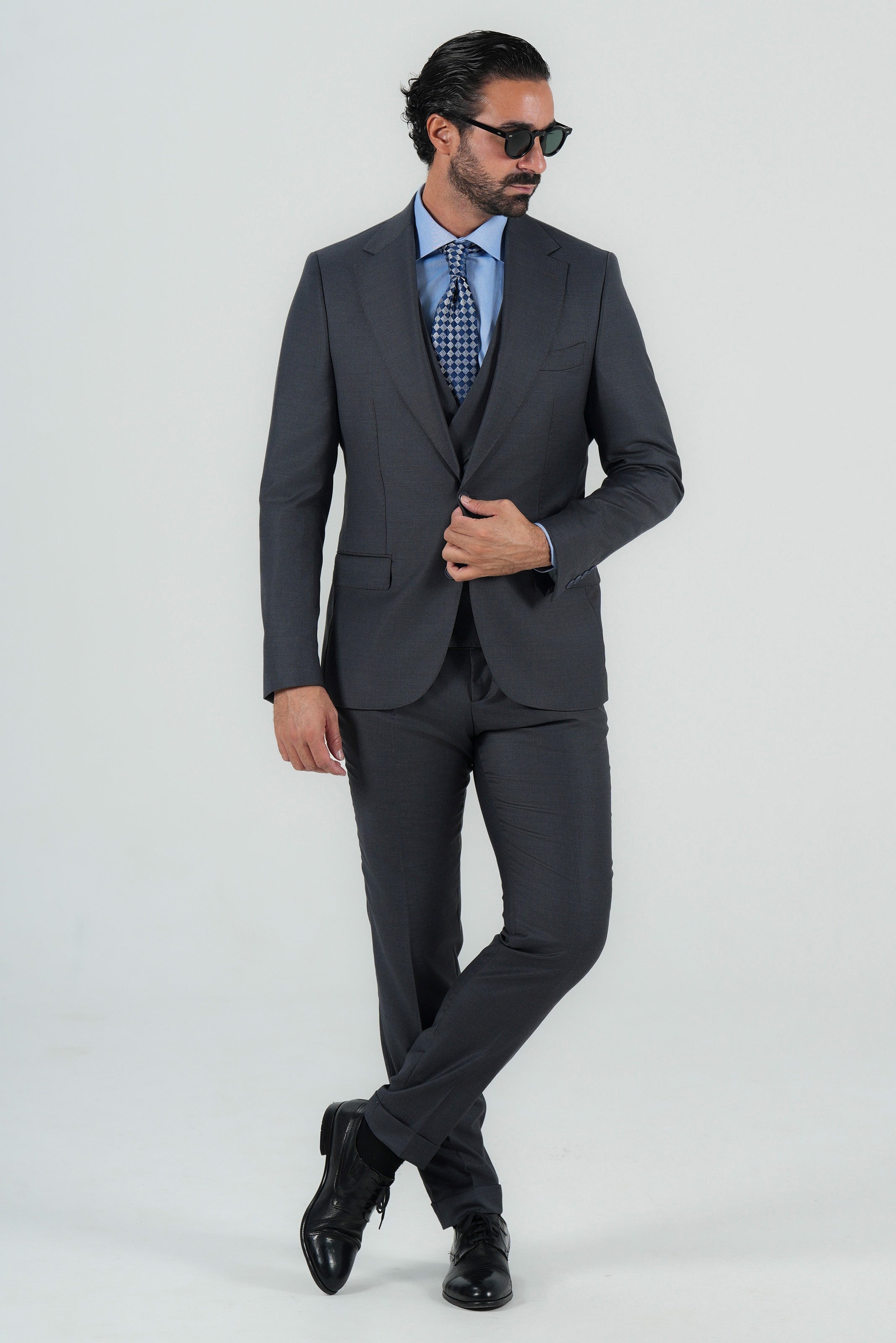 Grauer Dreiteiliger Anzug aus italienischer Marina Wolle Slim Fit