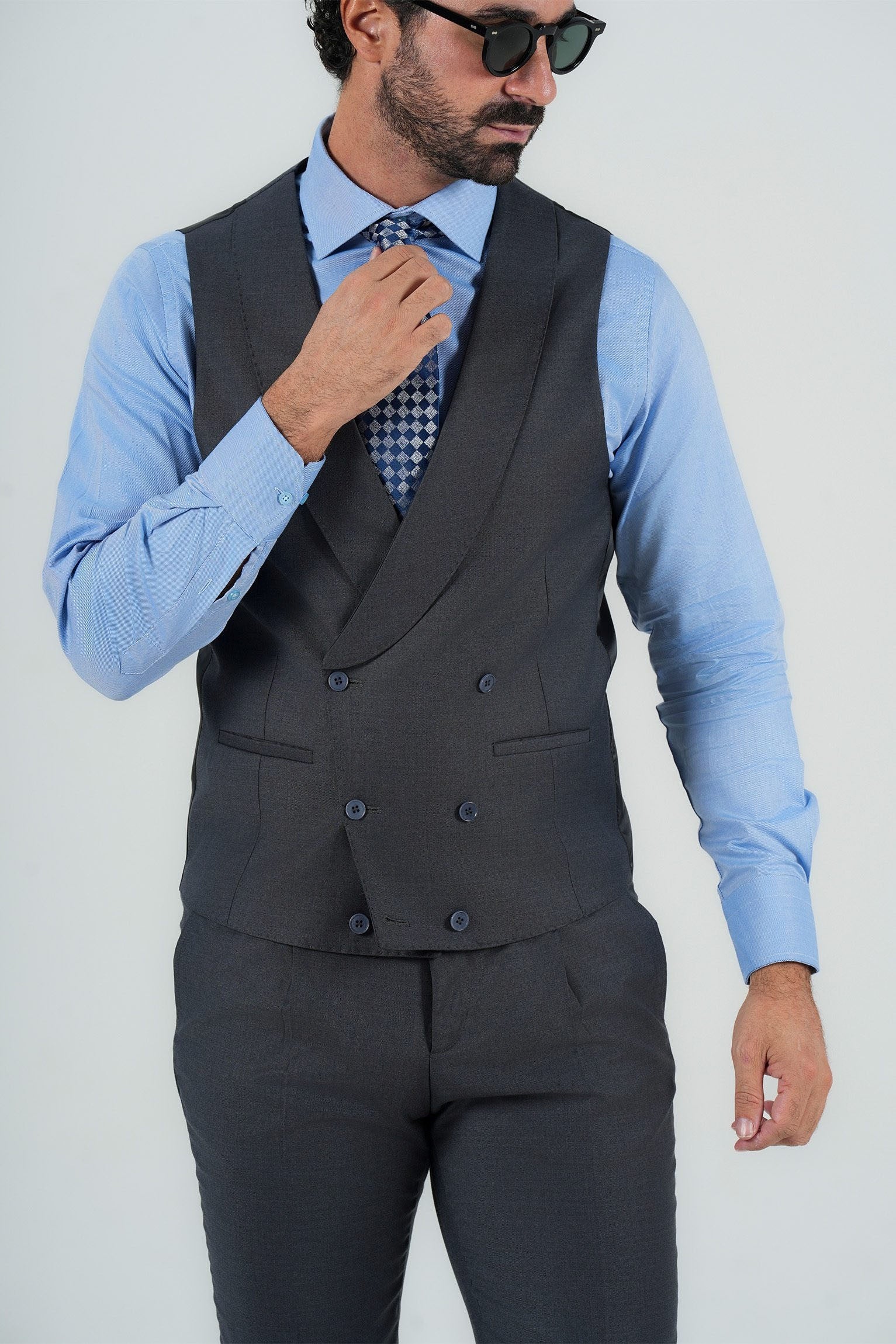 Grauer Dreiteiliger Anzug aus italienischer Marina Wolle Slim Fit