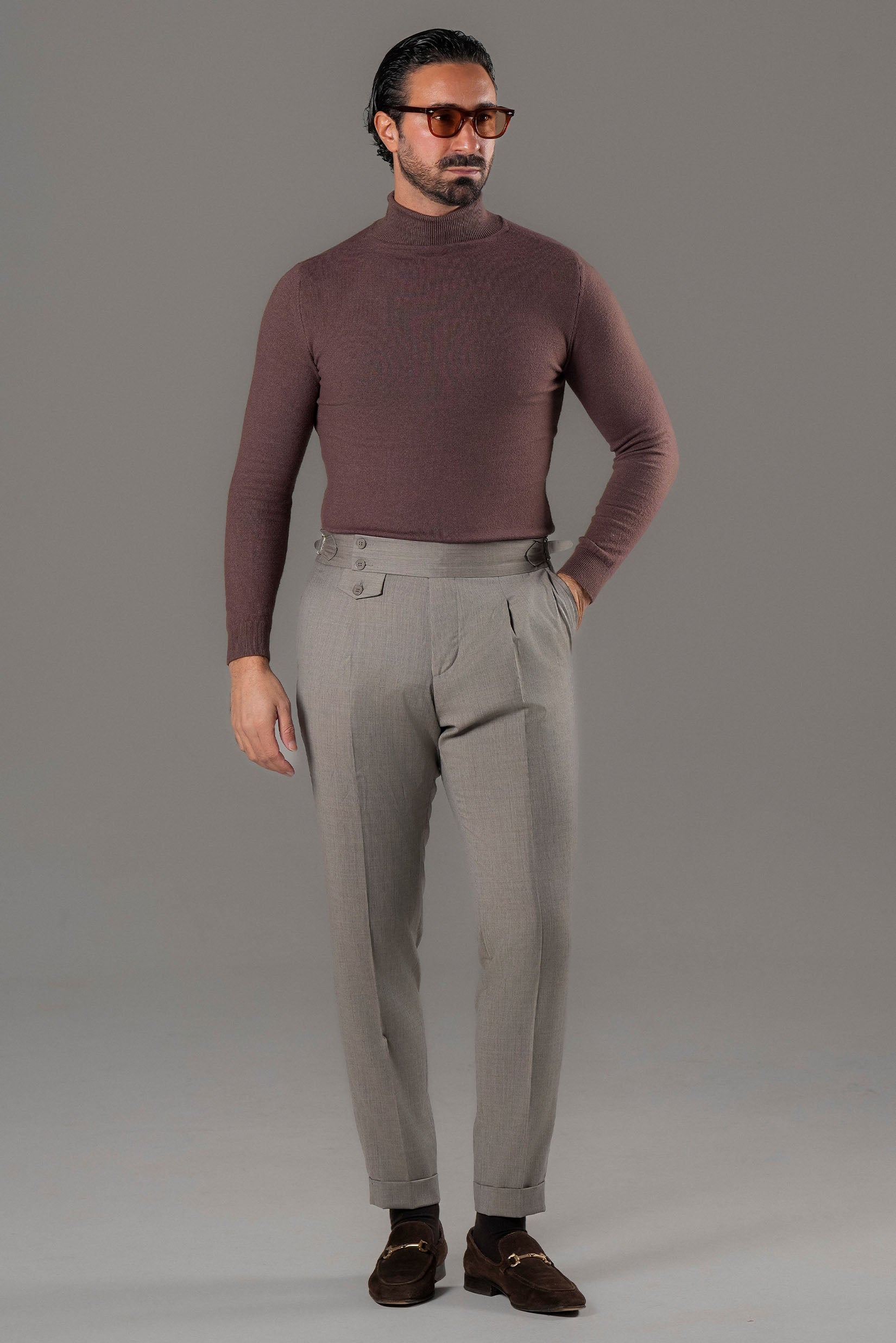 Beige slim-fit double-breasted suit in a wool blend