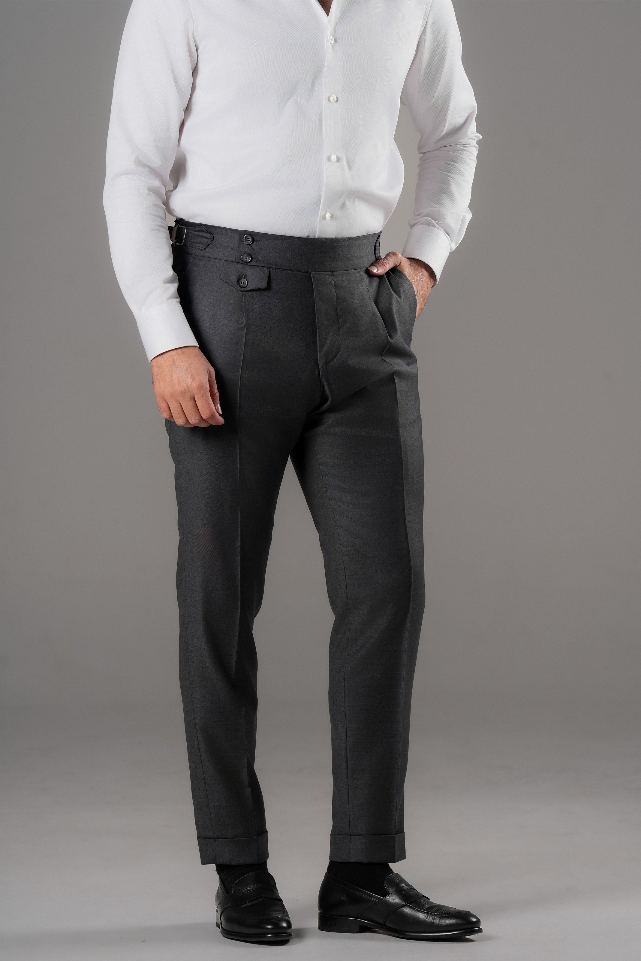 Grauer Slim-Fit Zweireiher aus Marina Wolle