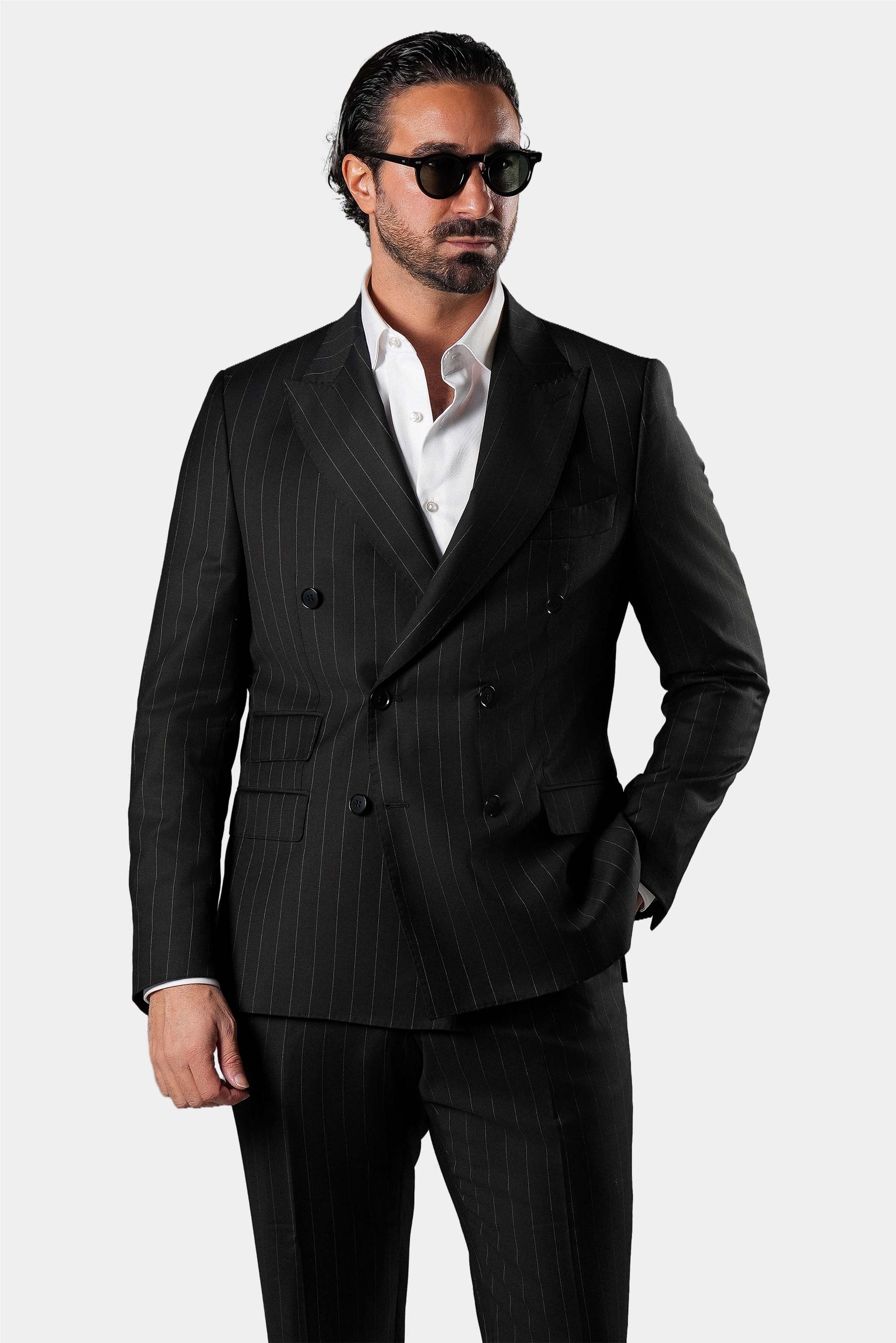 Schwarzer Nadelstreifen Slim-Fit Zweireiher aus Marina Wolle