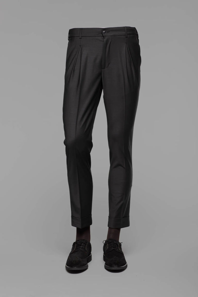 Schwarze Slim Fit Giotelli