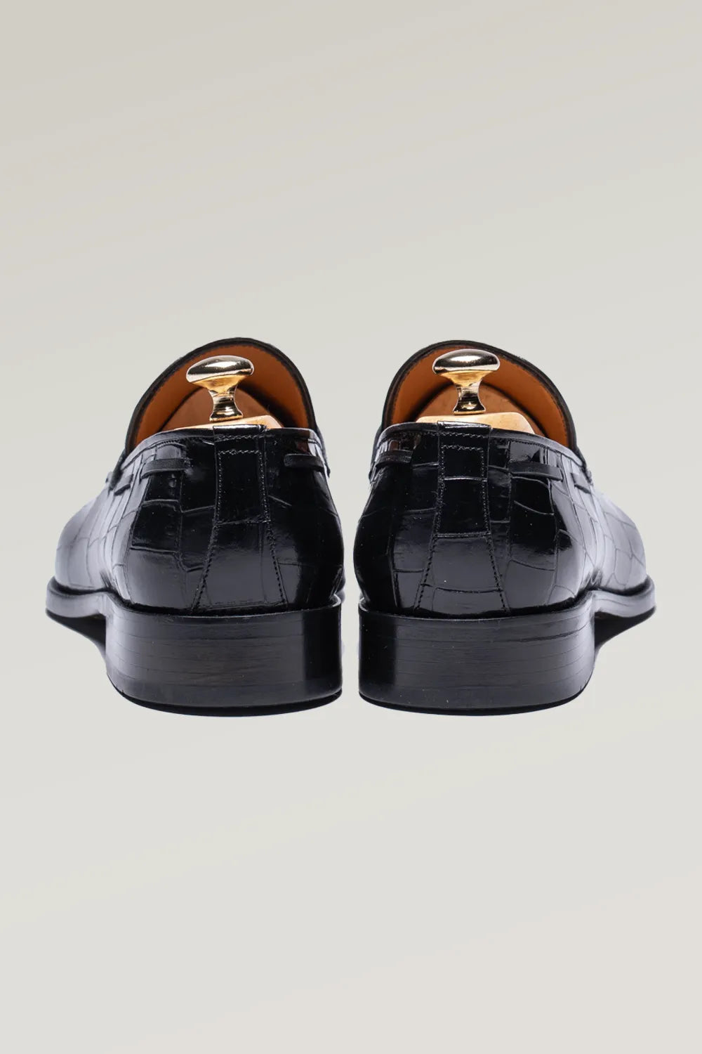 Schwarzer Buffalo Leder Tassel Loafer Schuh