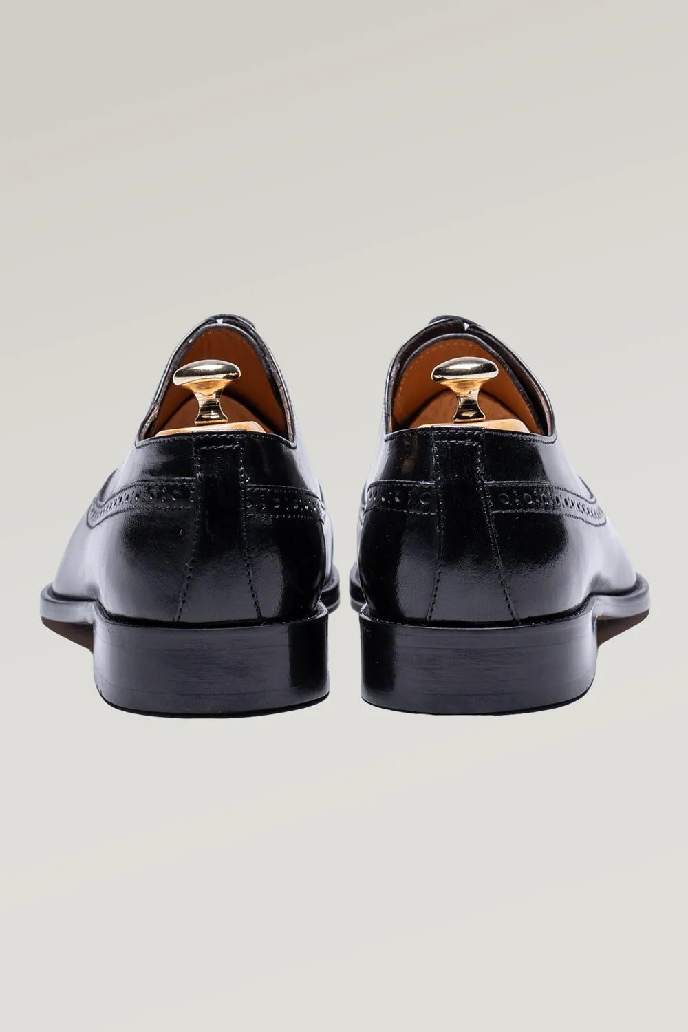 Schwarzer Büffelleder Brogue Oxford-Schuh
