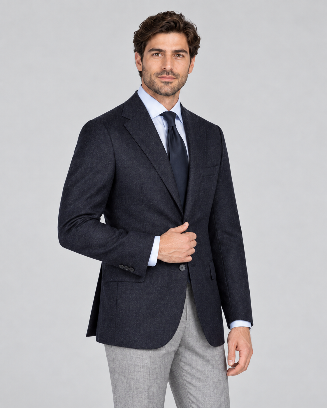 Dark blue single-breasted blazer made of pure wool