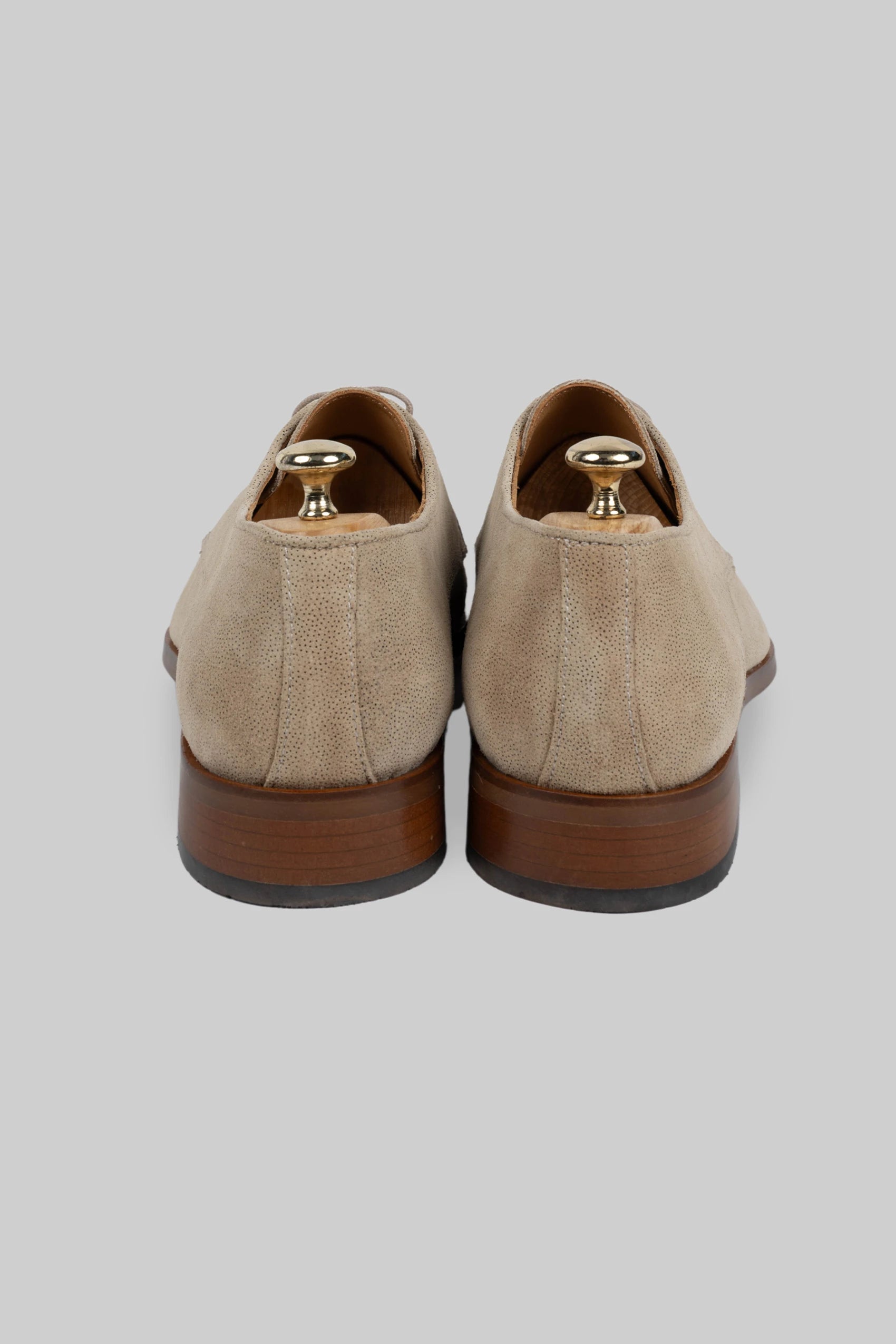 Beige leather derby