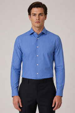 Blaues Slim Fit Baumwollhemd mit weißen Streifen