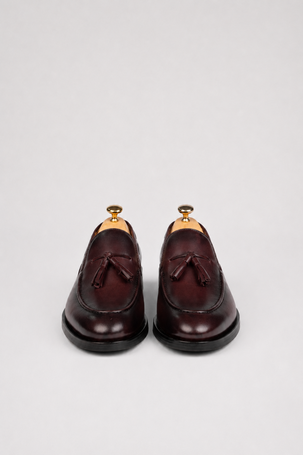 Bordeauxroter Tassel-Loafer aus Kalbsleder