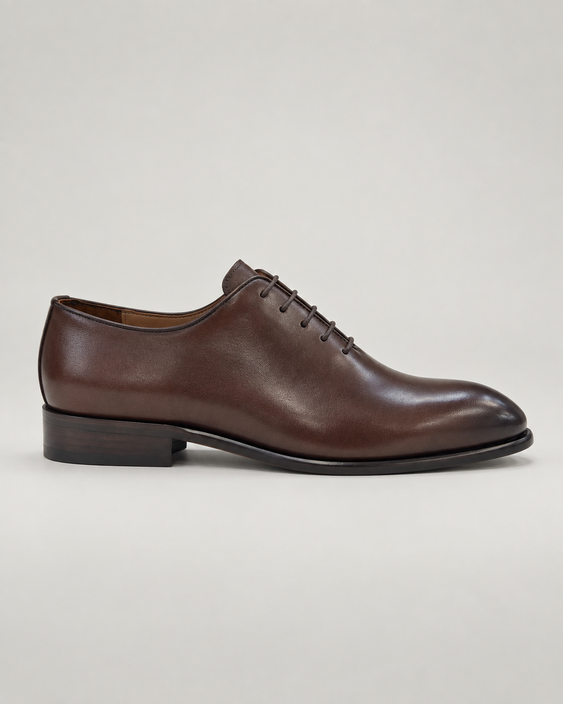 Braune Oxford-Schuhe aus Kalbsleder
