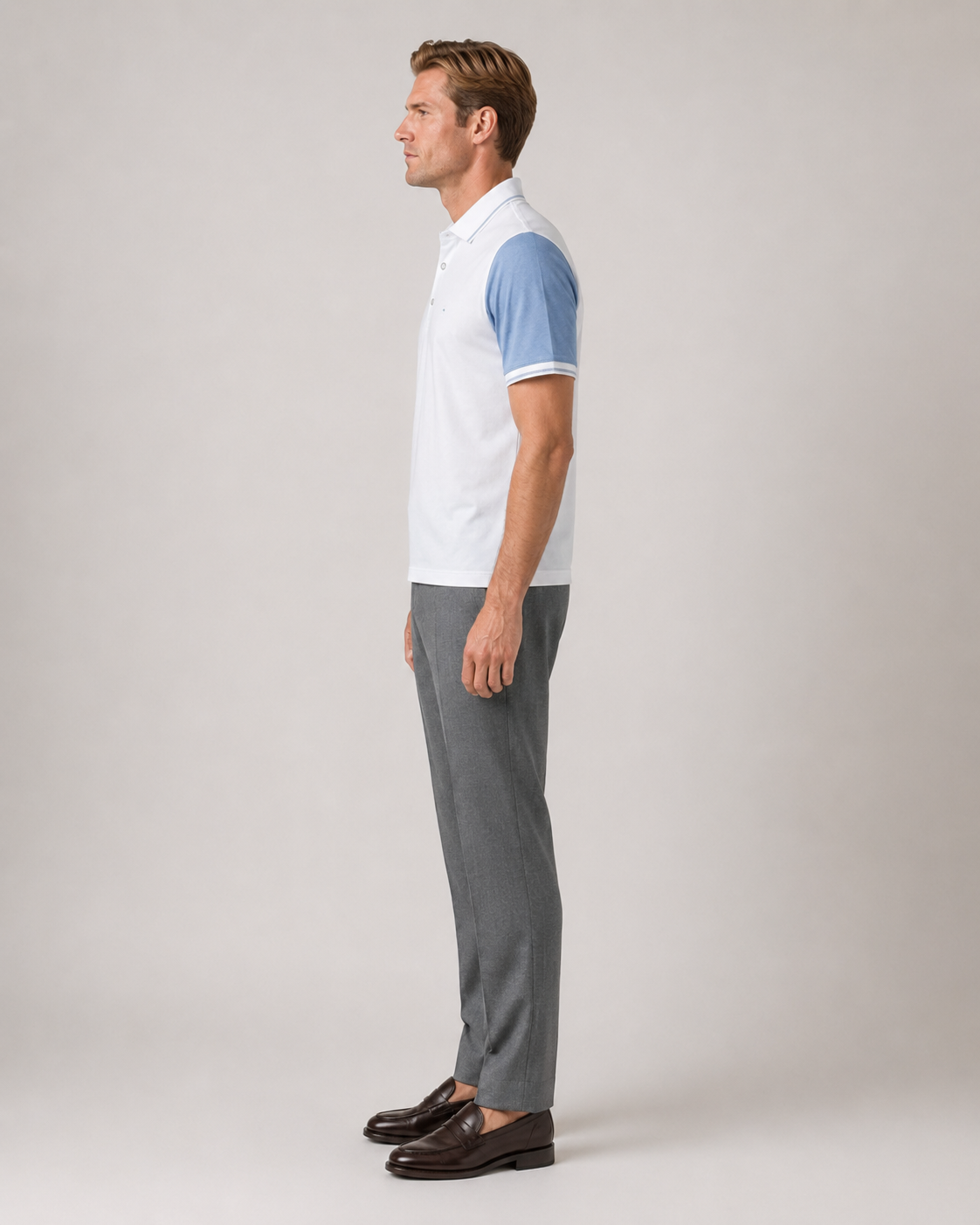 Weisses und blaues Polo-Shirt aus Baumwolle