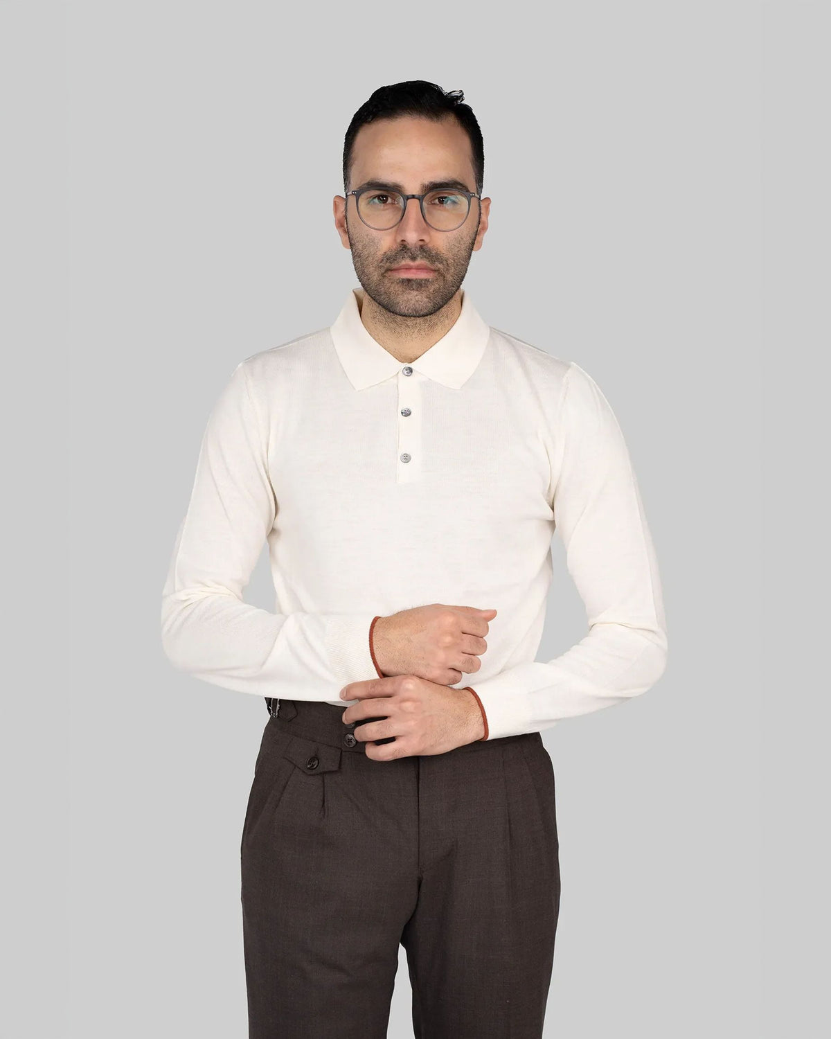 Cremefarbener Regular-Fit-Henley-Pullover aus Wollmischung
