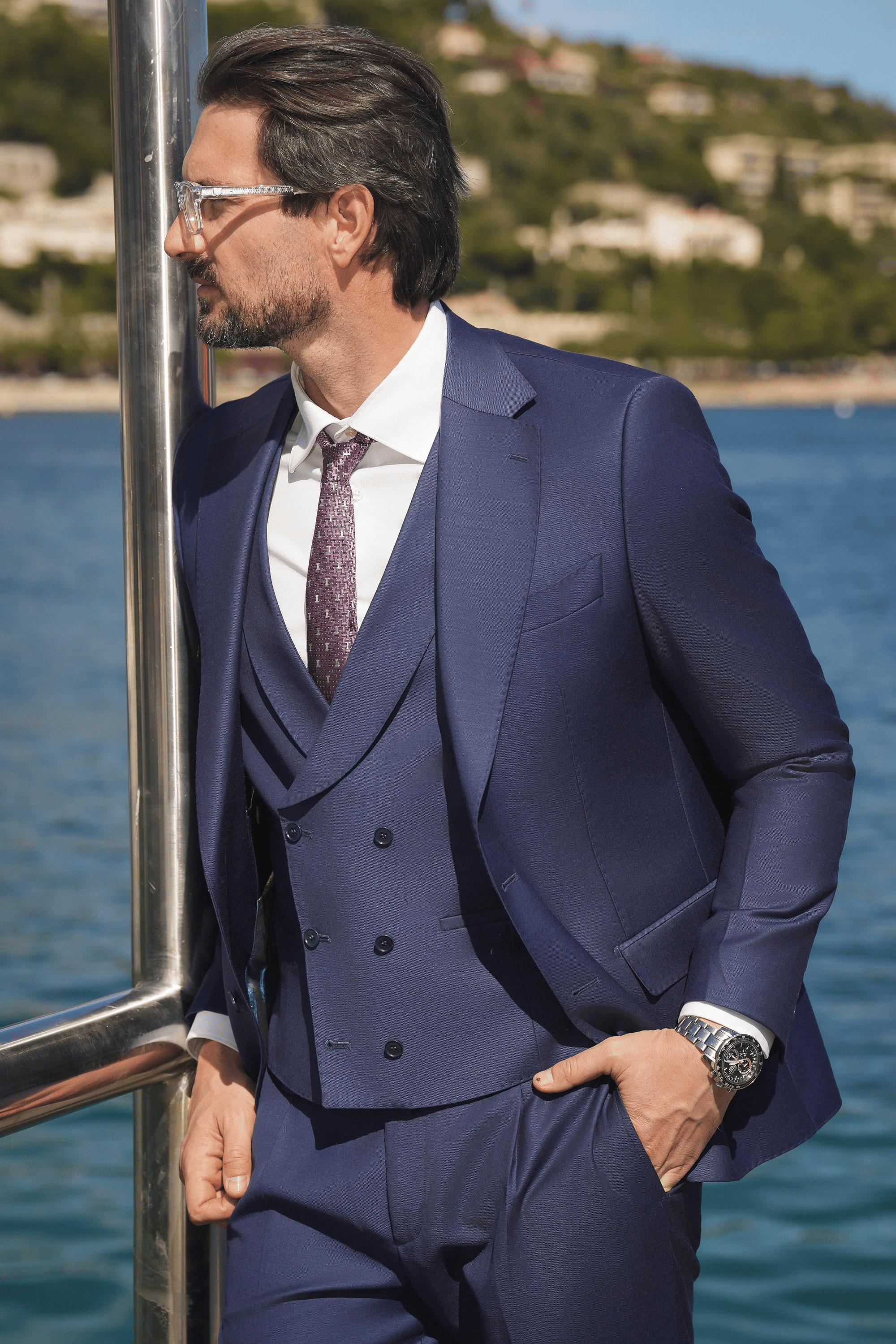 Dunkelblauer Slim-Fit Super 130’s Wollanzug mit Einreiher