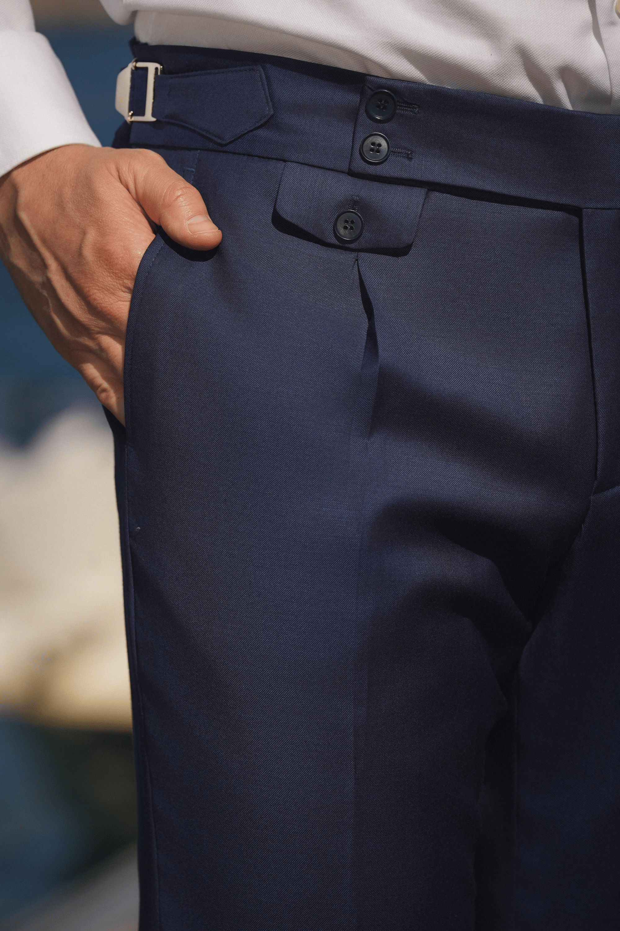 Dunkelblauer Slim-Fit Super 130’s Wollanzug mit Einreiher