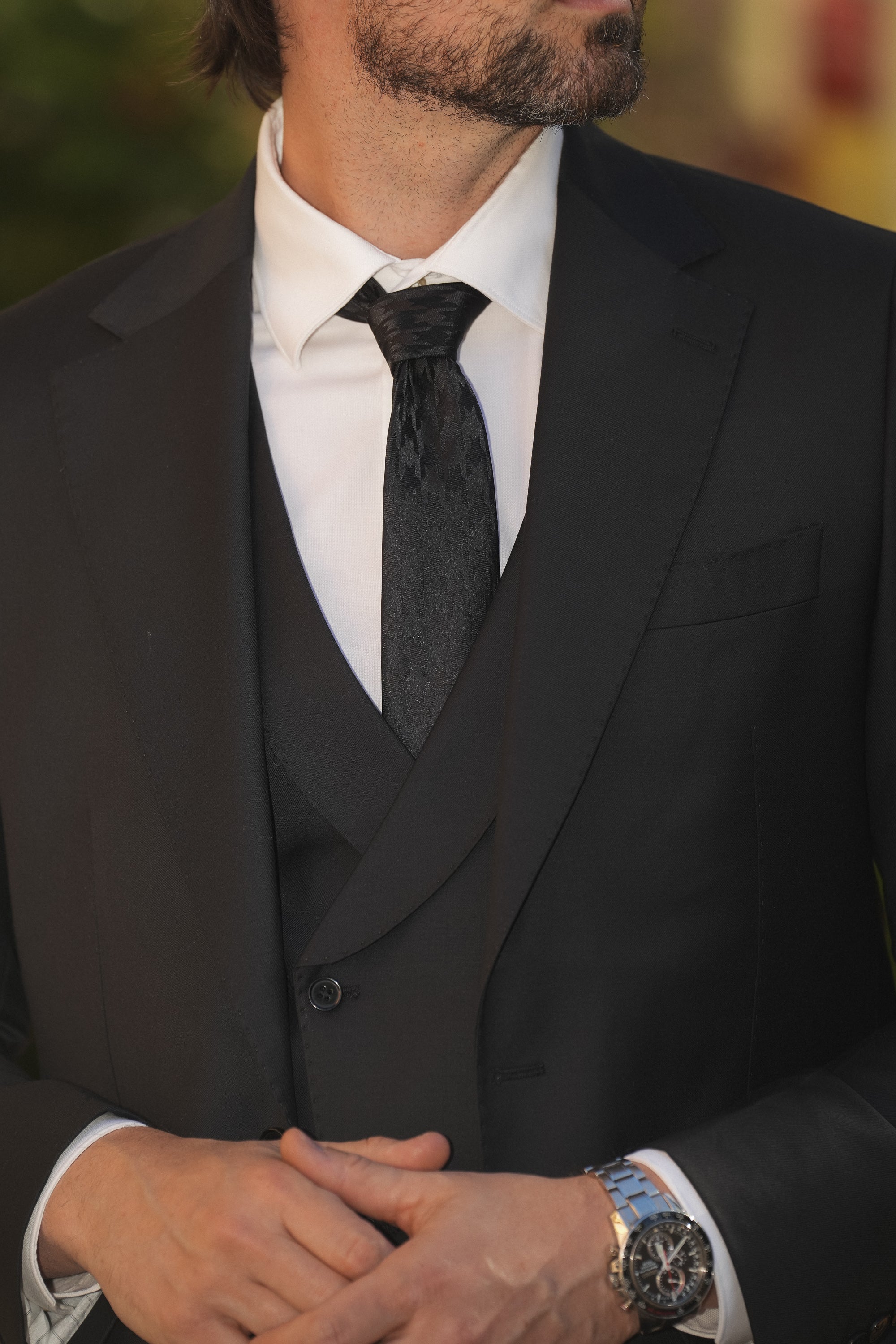 Schwarzer Slim-Fit Wollanzug mit Einreiher