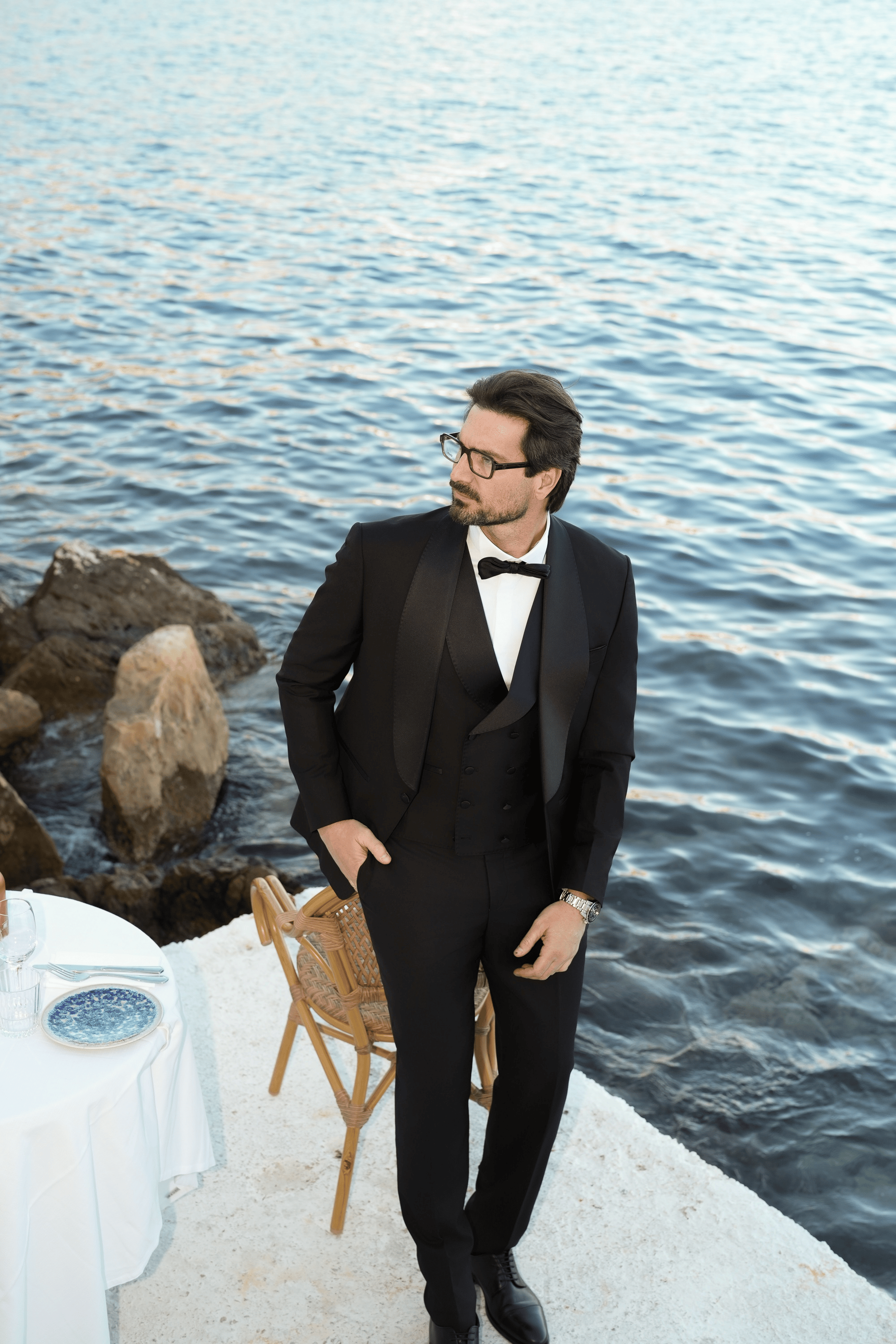 Schwarzer Slim-Fit Cerruti Super 160’s Wollanzug mit Einreiher