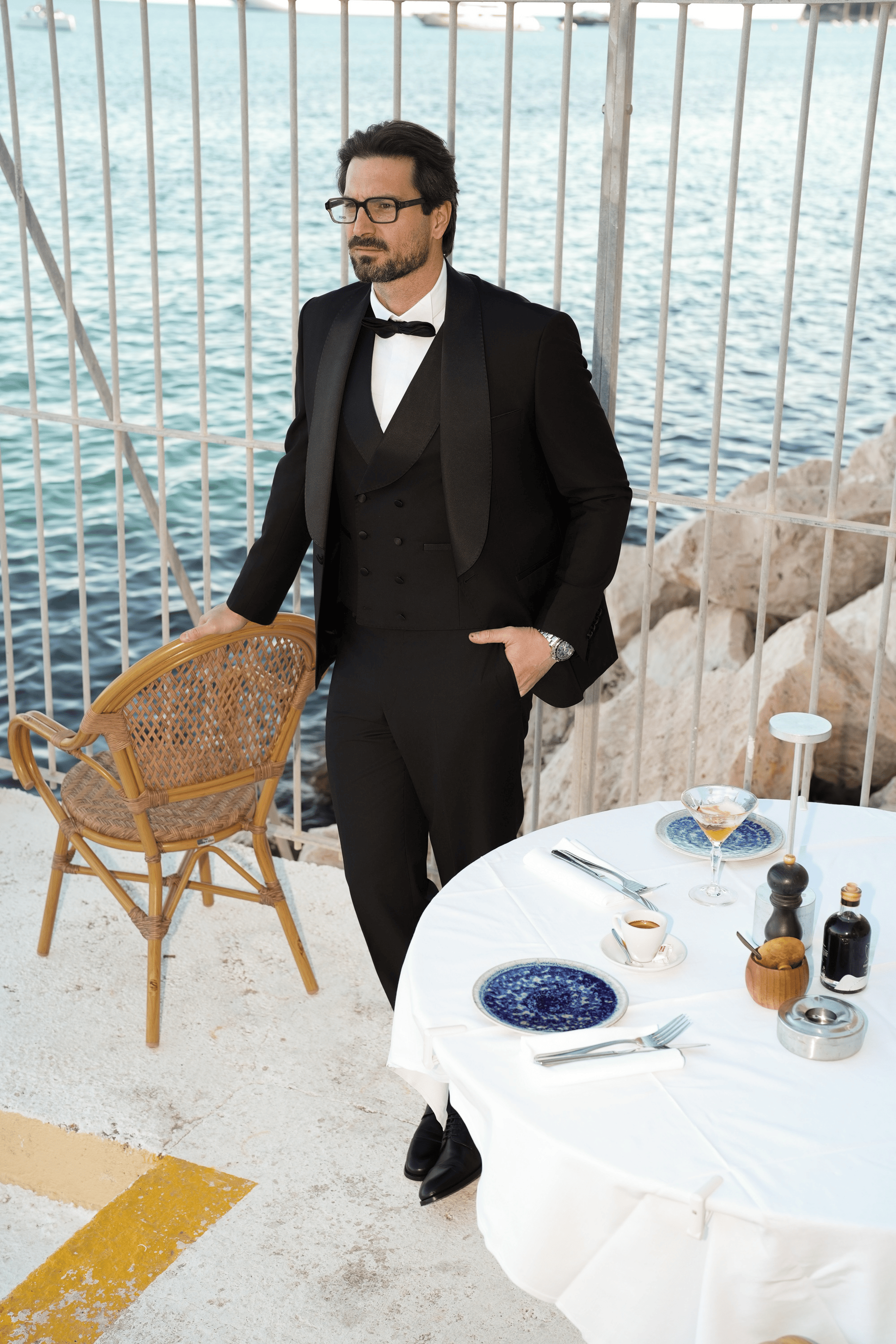 Schwarzer Slim-Fit Cerruti Super 160’s Wollanzug mit Einreiher