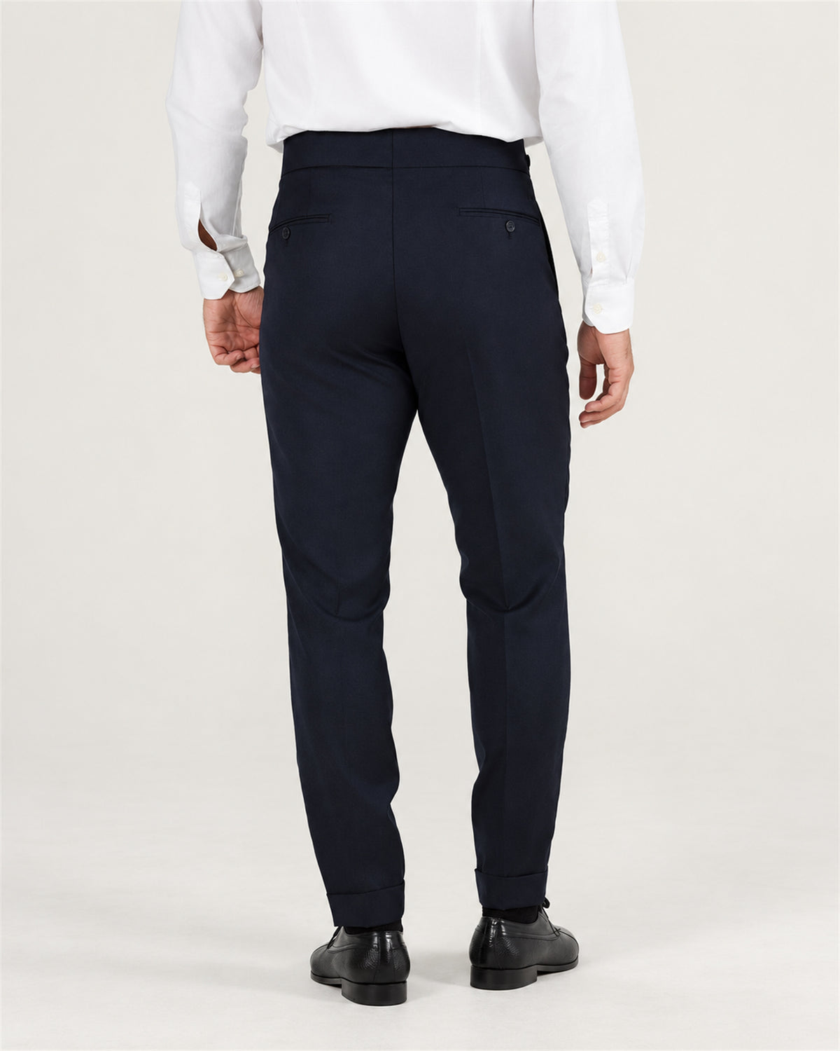 Dunkelblaue Hose aus italienischer Wolle Tailored Fit