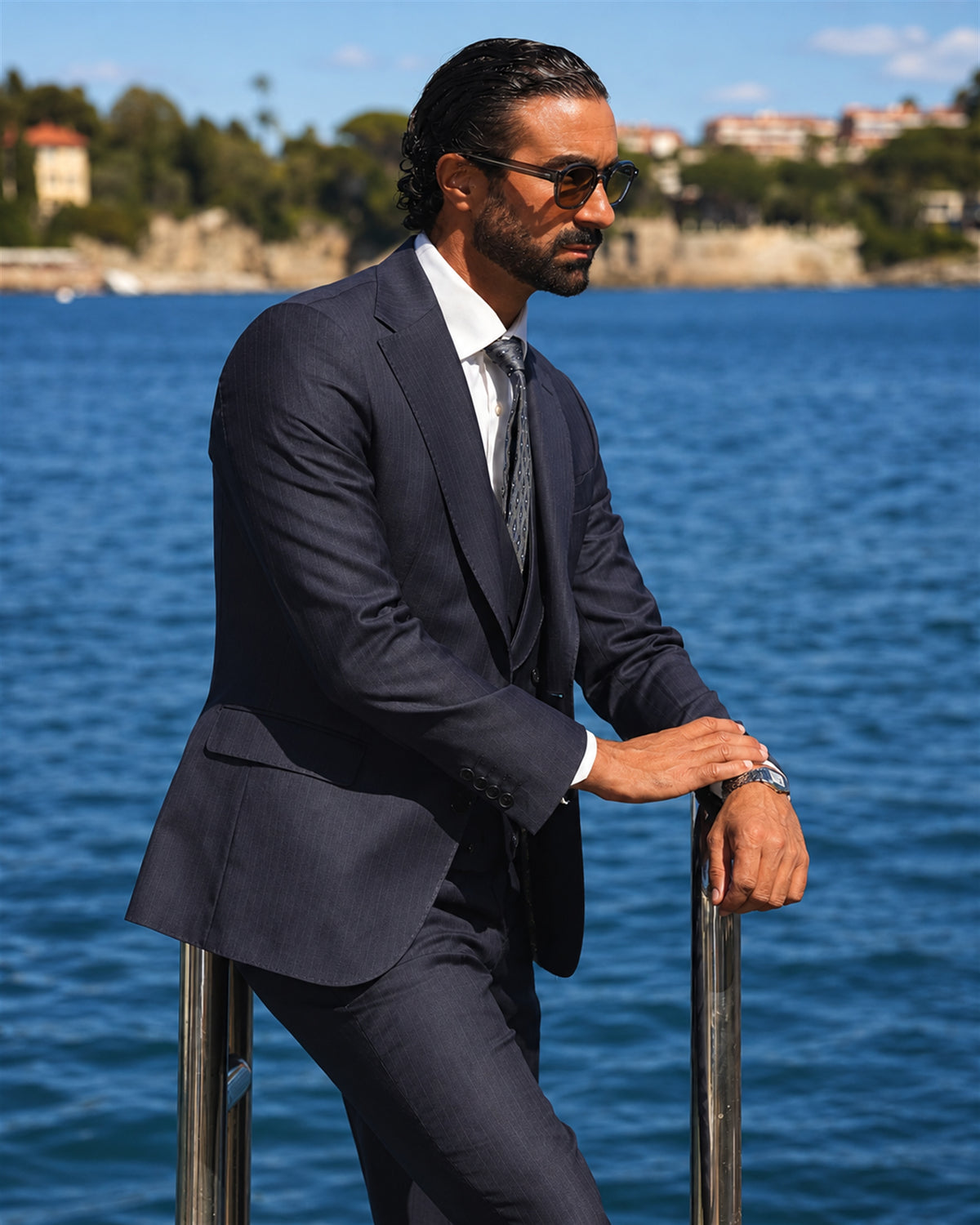 Dark blue Slim-Fit Super 130's pinstripe wool suit with single-breasted jacket