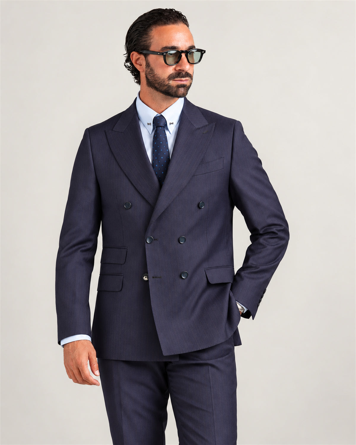 Dunkelblauer Slim-Fit-Zweireiher aus Super-130s-Wolle