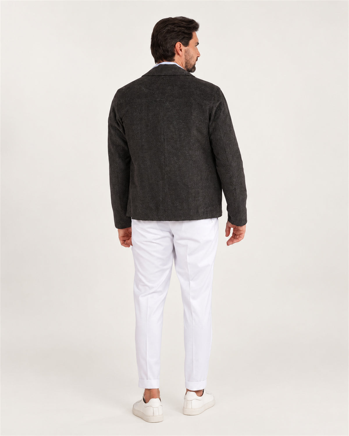 Dunkelgraue italienische Jacke