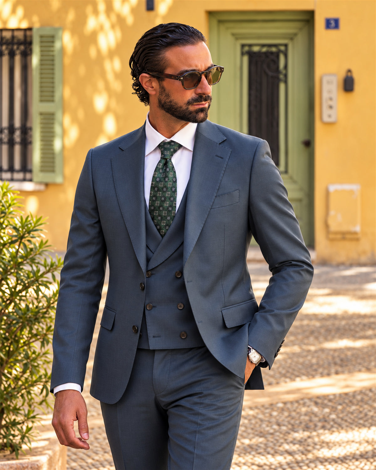 Dark Green Slim-Fit Super 130’s Wool Suit with Single-Breasted Jacket