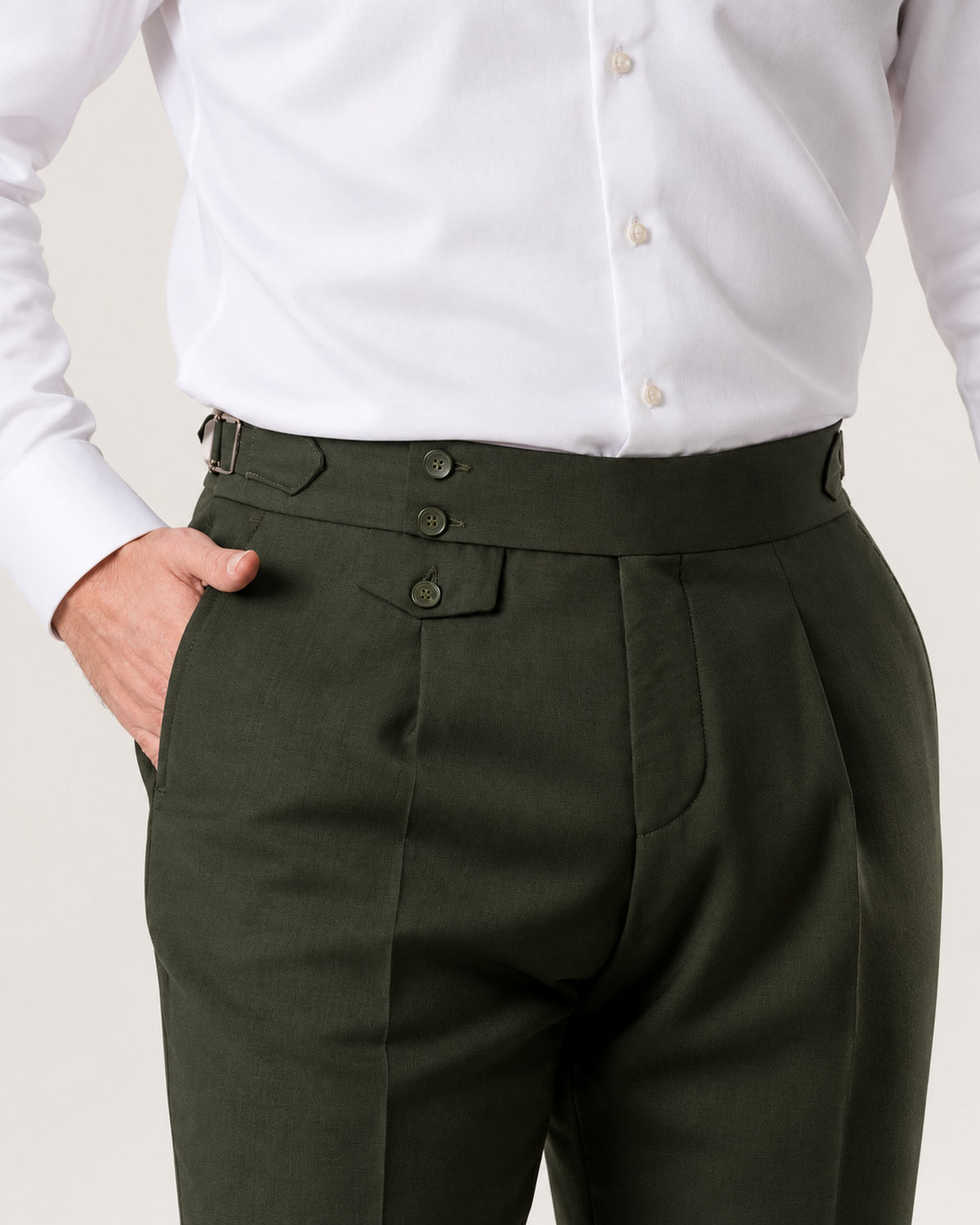 Grüner Slim-Fit-Zweireiher aus Wolle