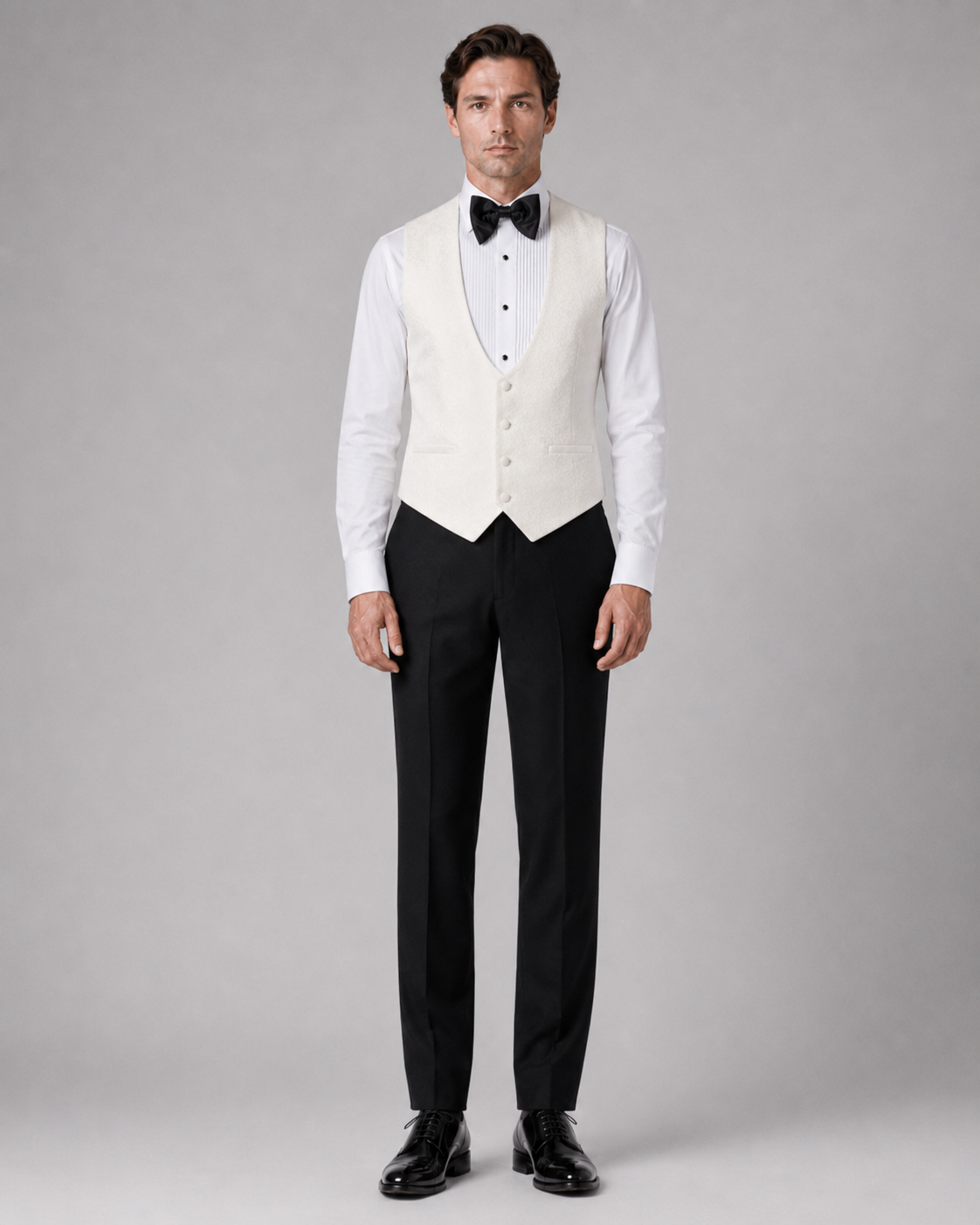 Smoking Herren Weiss – Hochzeitsanzug in Ivory mit Satin-Revers