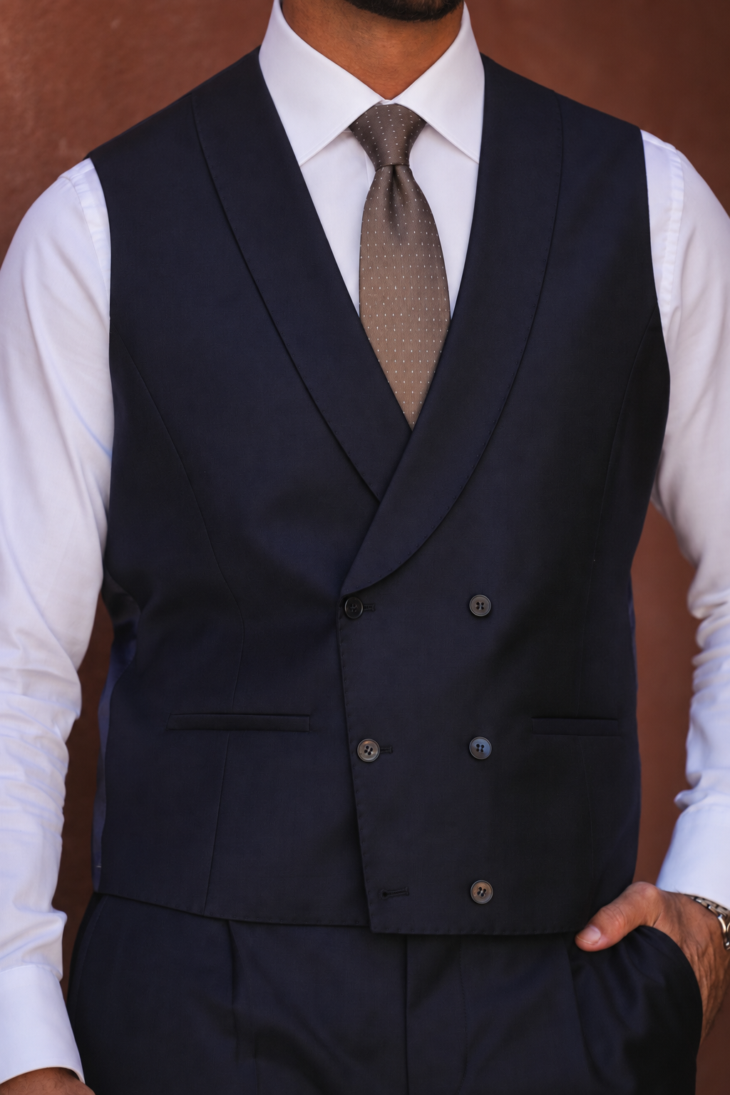 Dark blue slim-fit Super 130's wool suit with single-breasted jacket