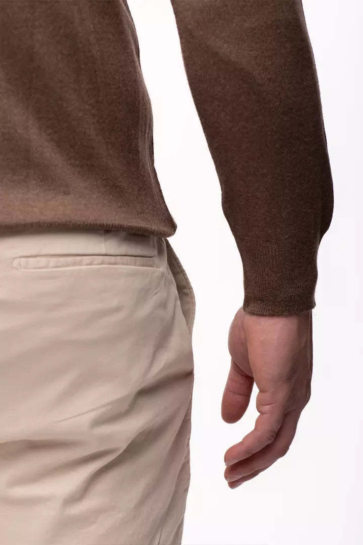 Klassischer Pullover mit Rundhalsausschnitt