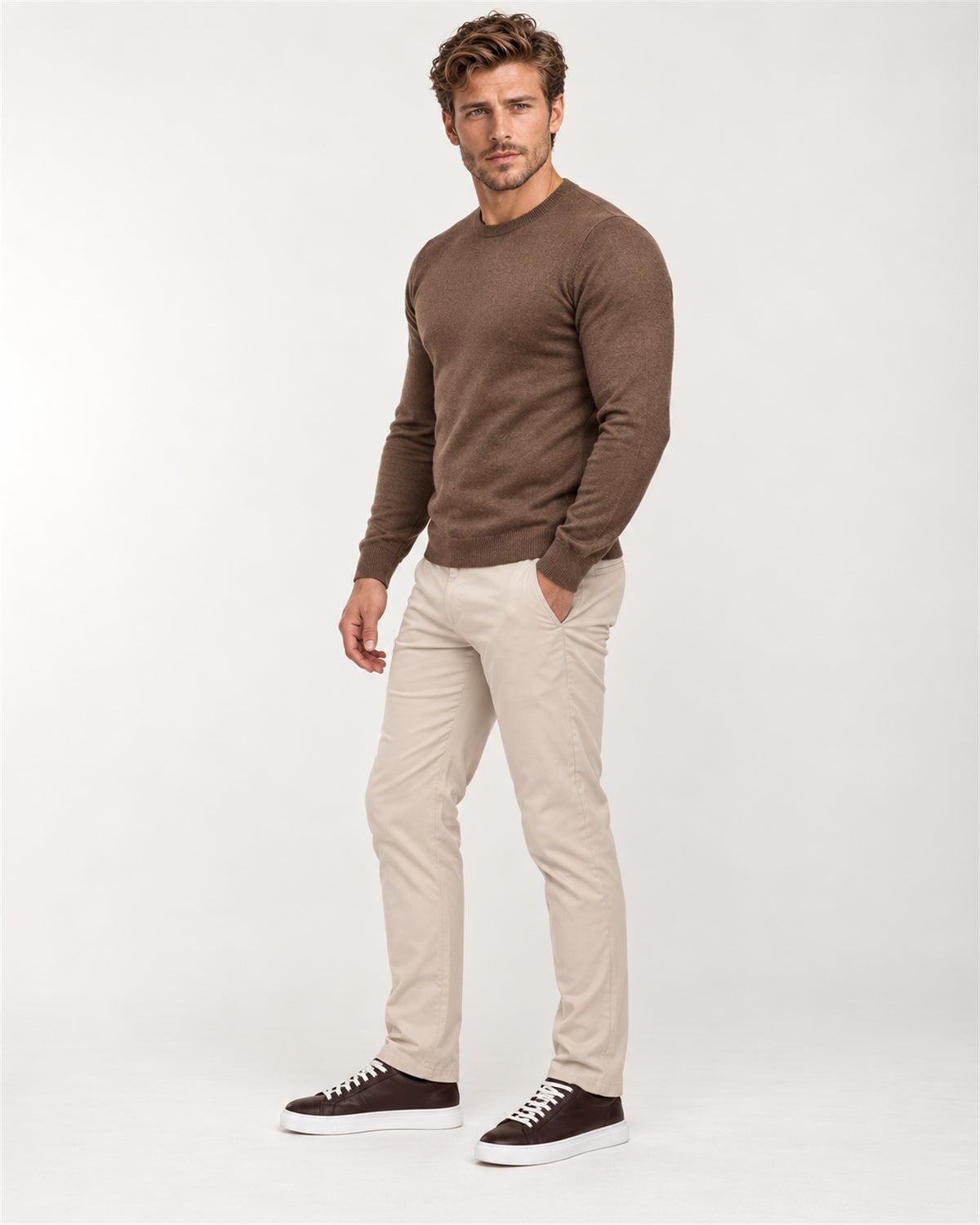 Classic crew neck sweater