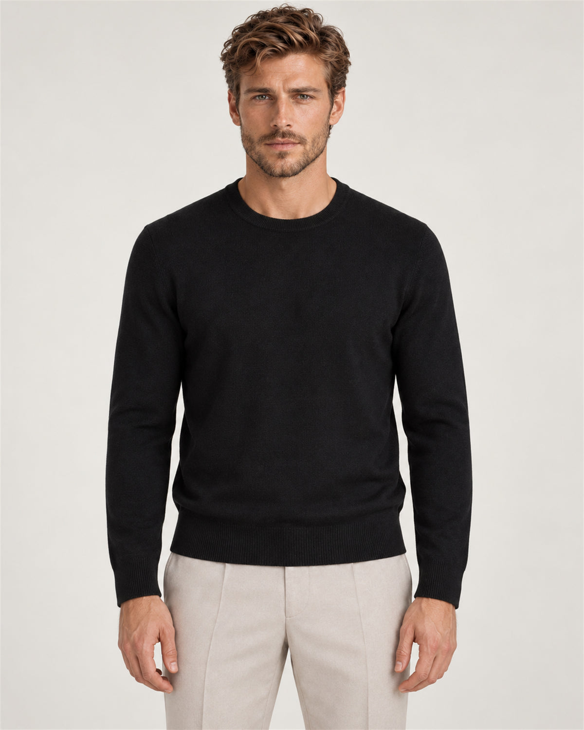 Klassischer Pullover mit Rundhalsausschnitt Schwarz