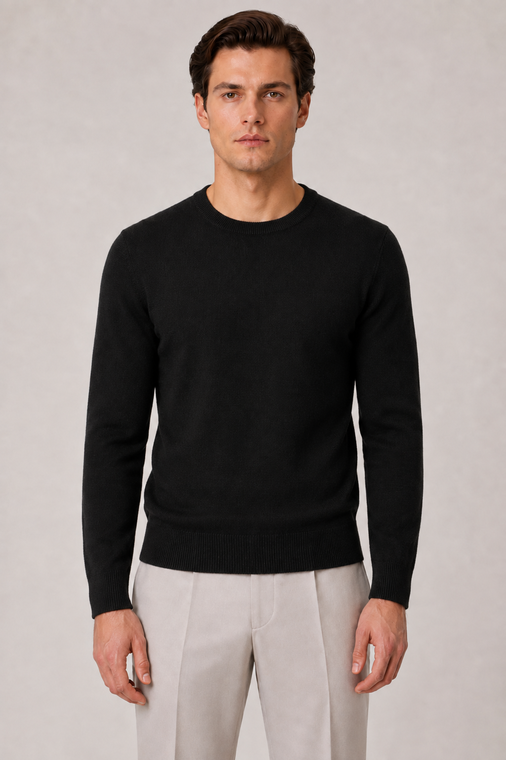 Klassischer Pullover mit Rundhalsausschnitt Schwarz