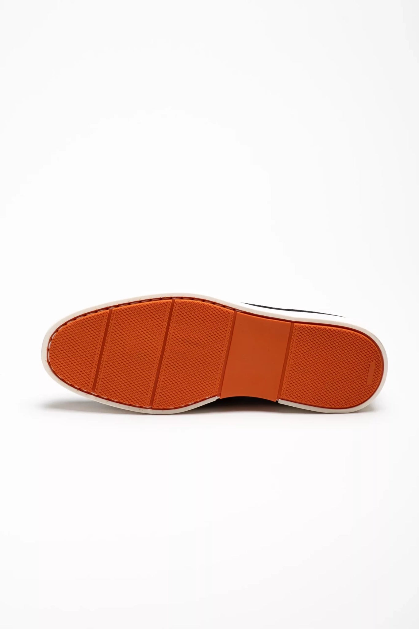 Grauer Loafer-Schuh aus weichem Wildleder
