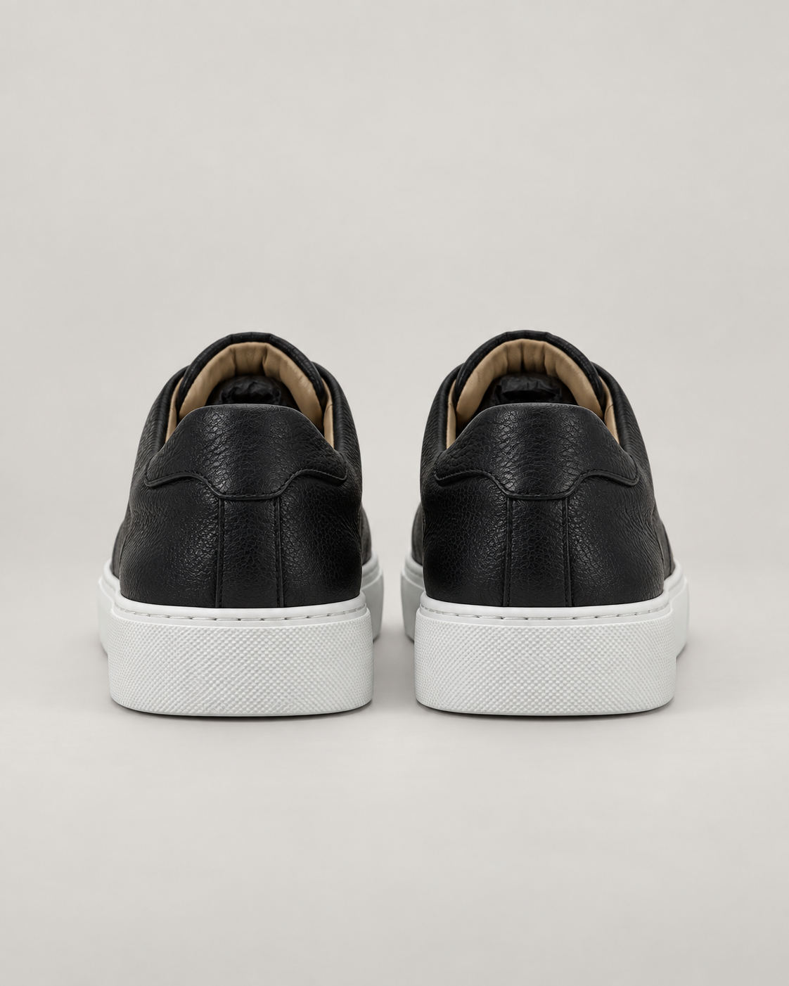 Black deer leather sneakers