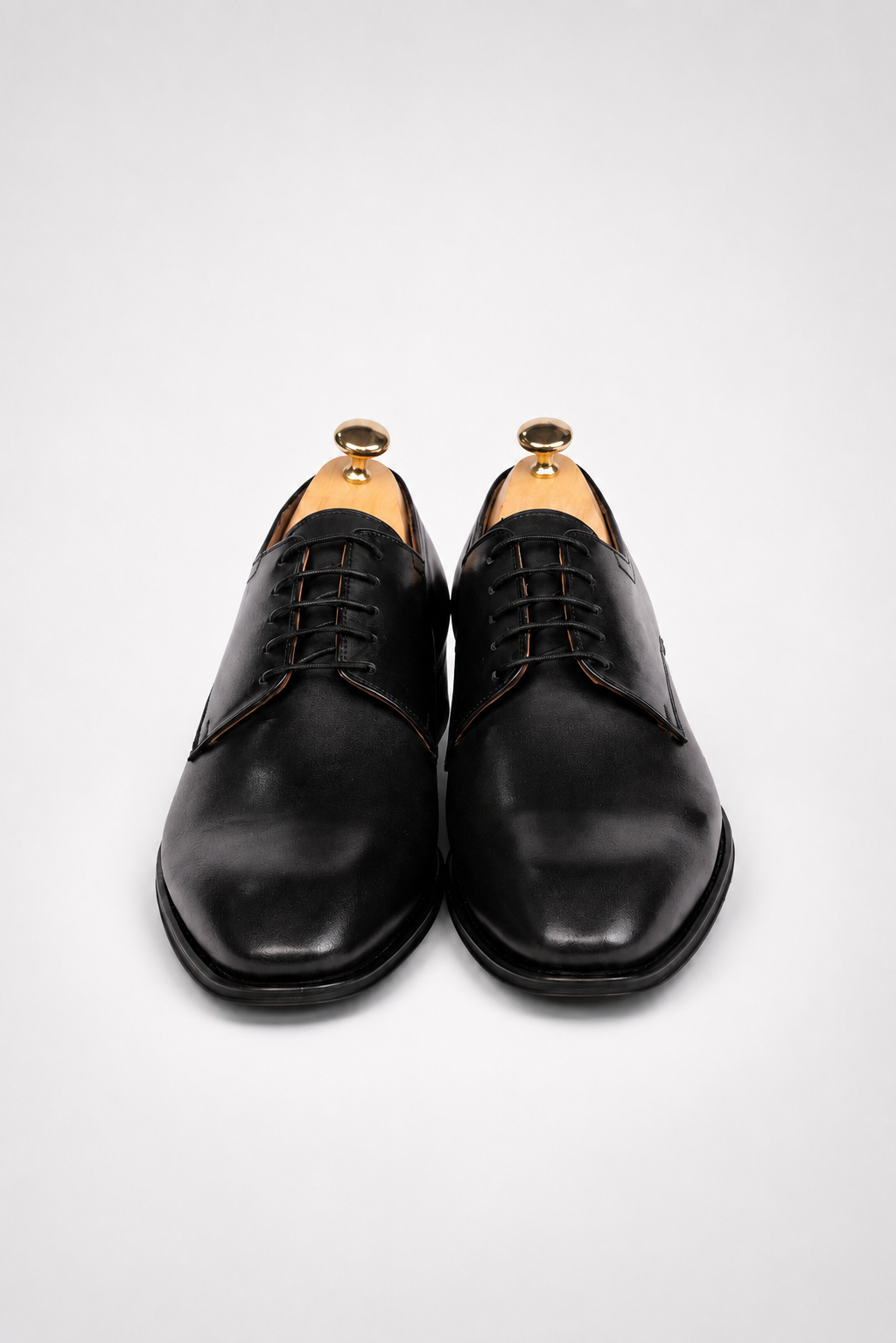 Black calfskin Derby shoes