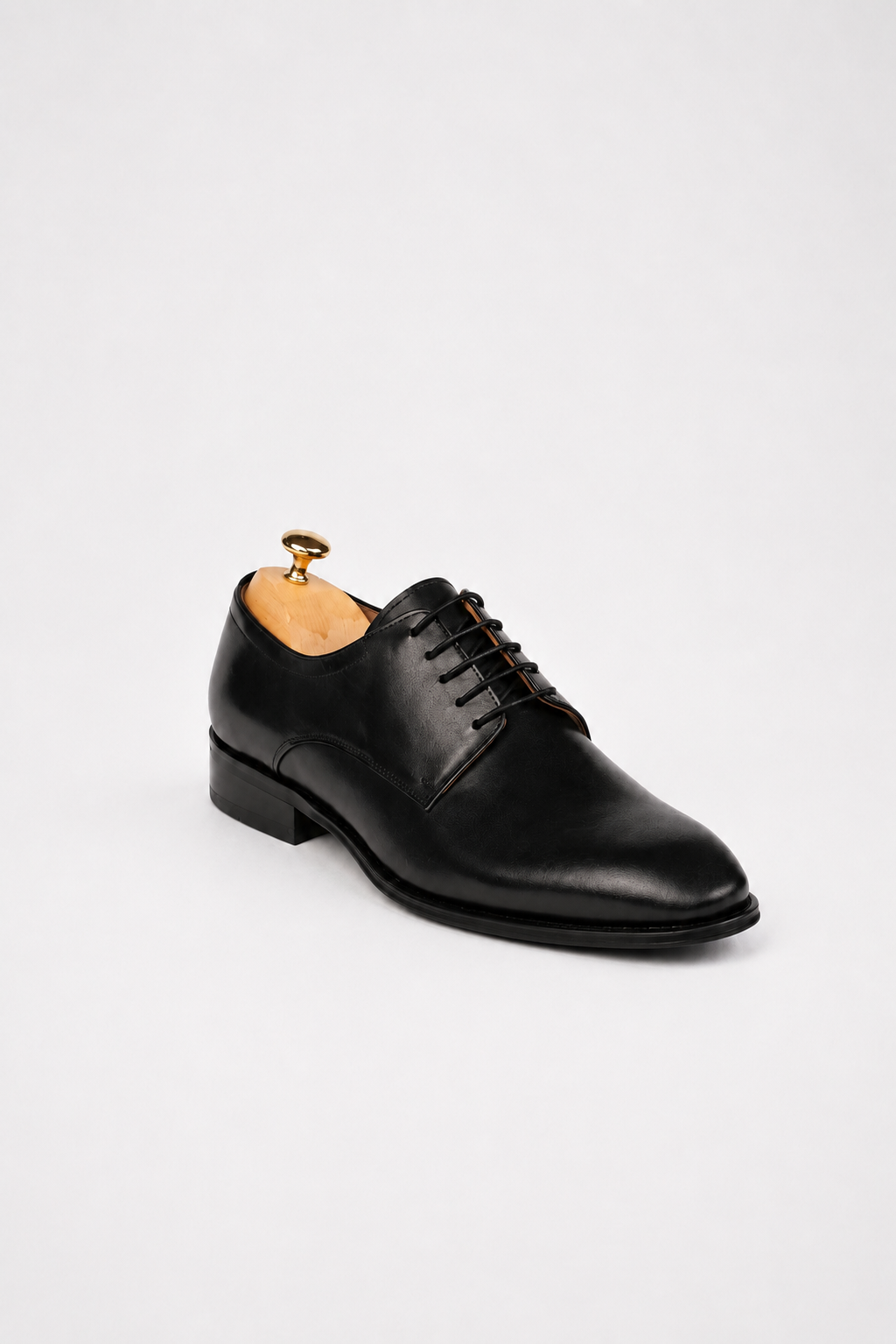 Black calfskin Derby shoes