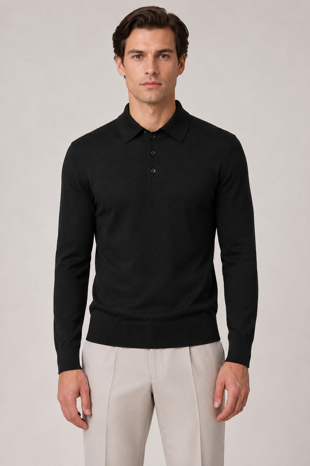Schwarzer Polopullover aus wolle