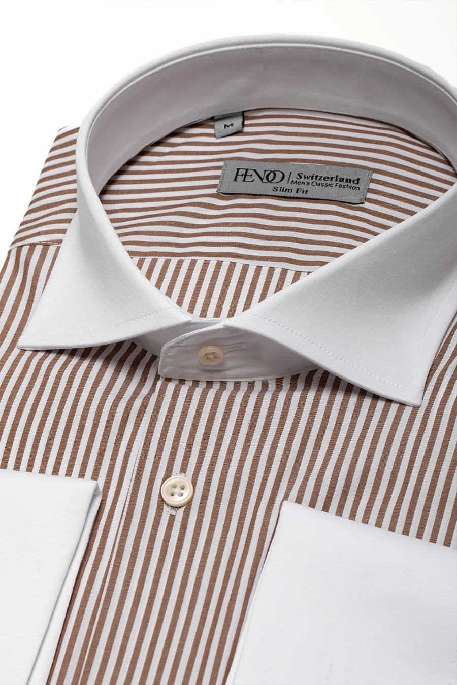 Braunes Slim Fit Hemd aus Baumwolle mit weißen Streifen