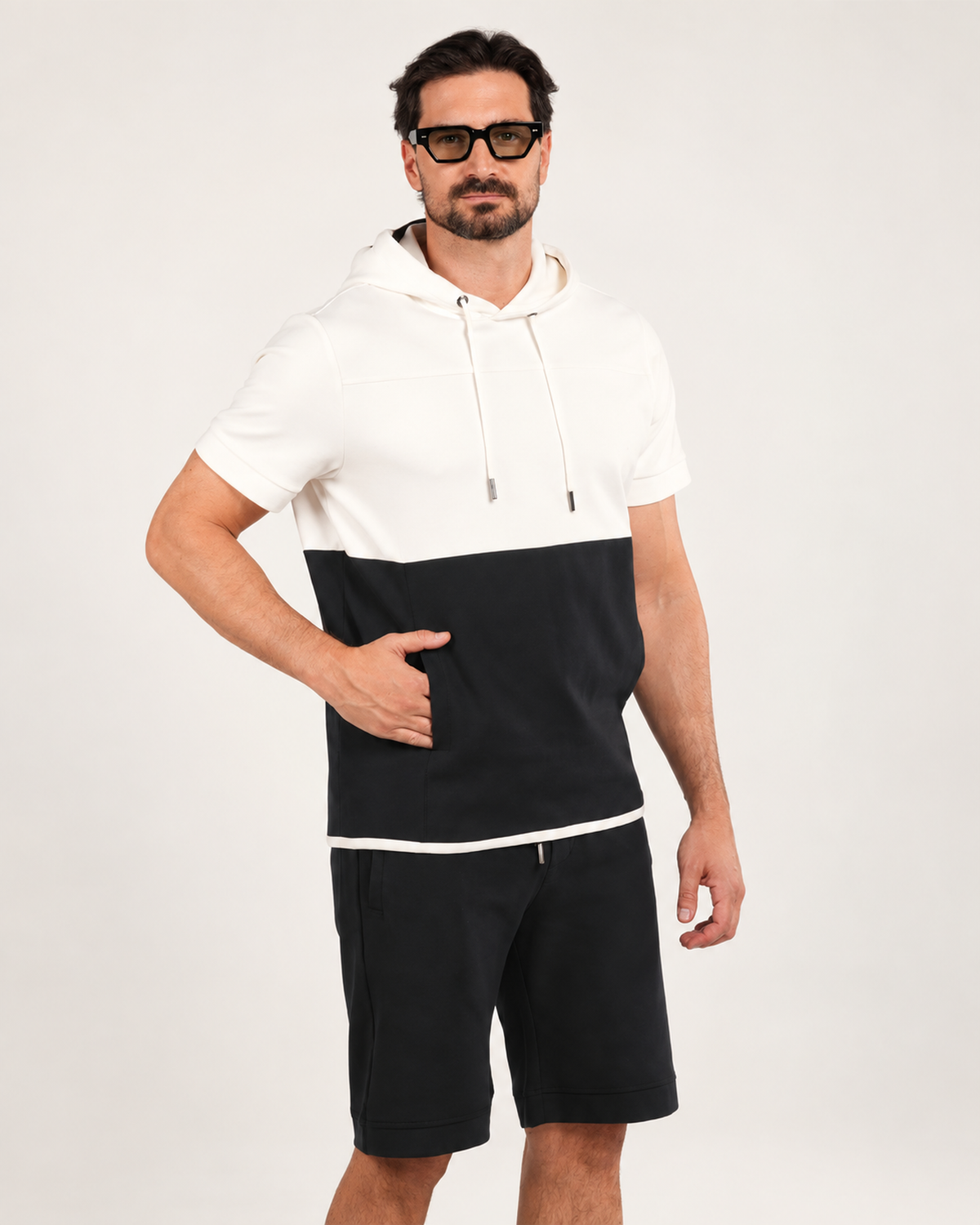 Two-tone tracksuit with short-sleeved hoodie in navy blue