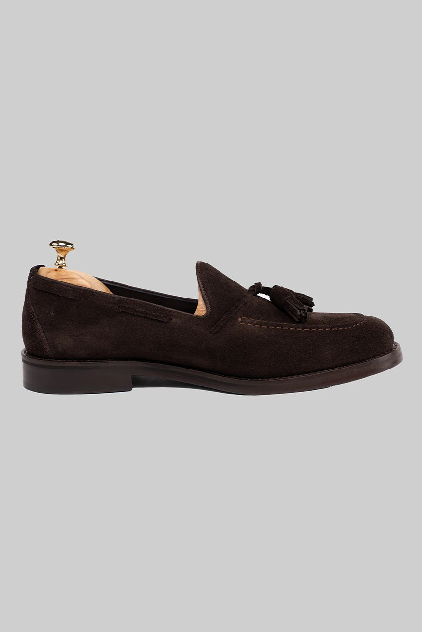 Brauner Tassel-Loafer aus Wildleder