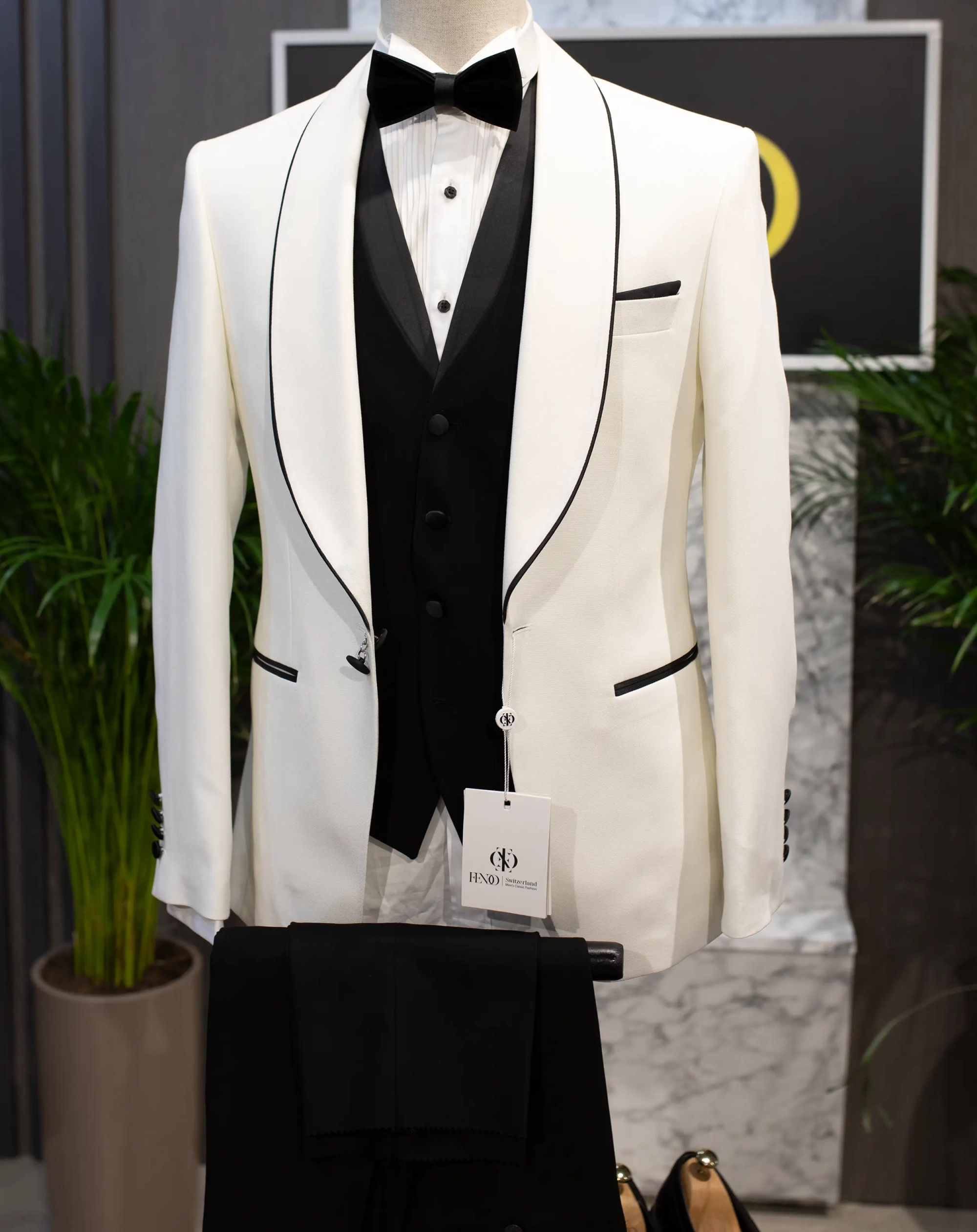 Bayonne tuxedo suit